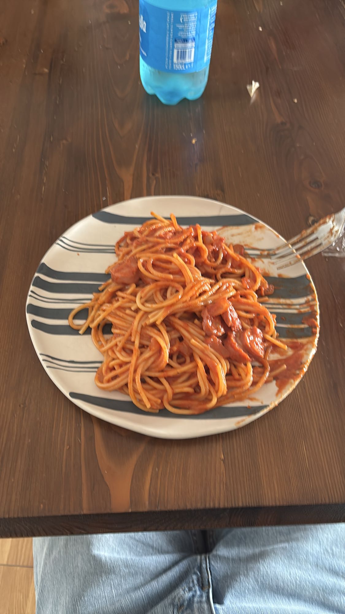 espaguetis con salchicha