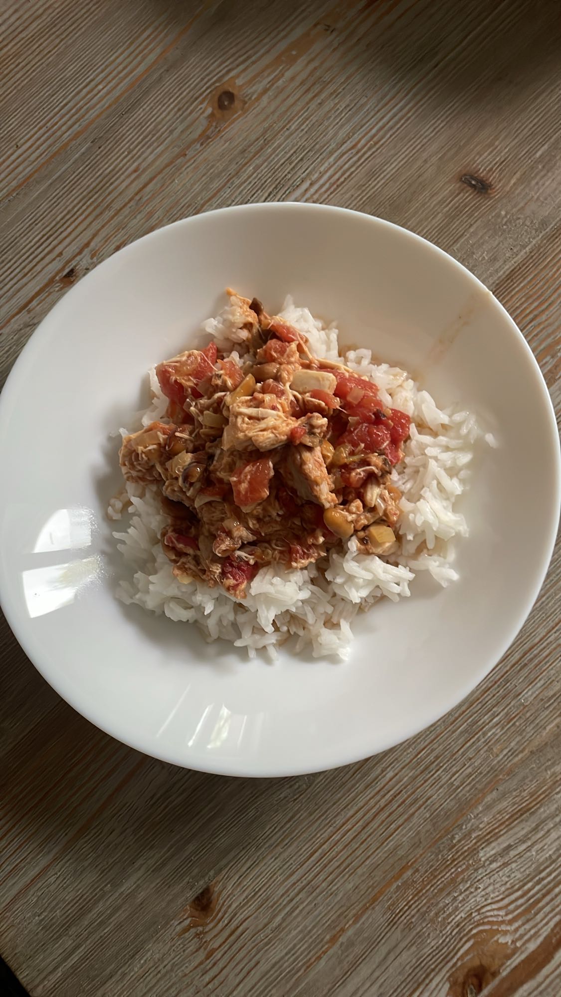 Kurczak z ryżem i warzywami