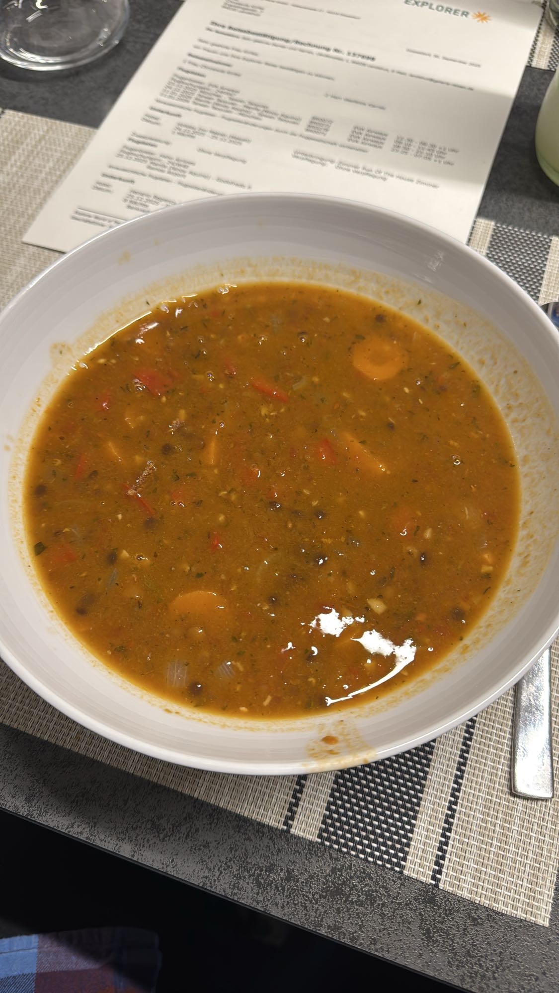 Linsensuppe mit Gemüse