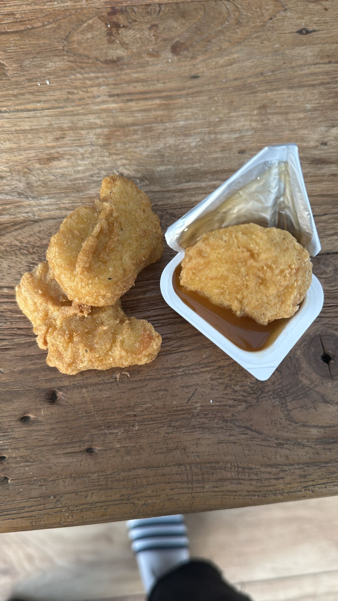 Chicken Nuggets & Sauce
