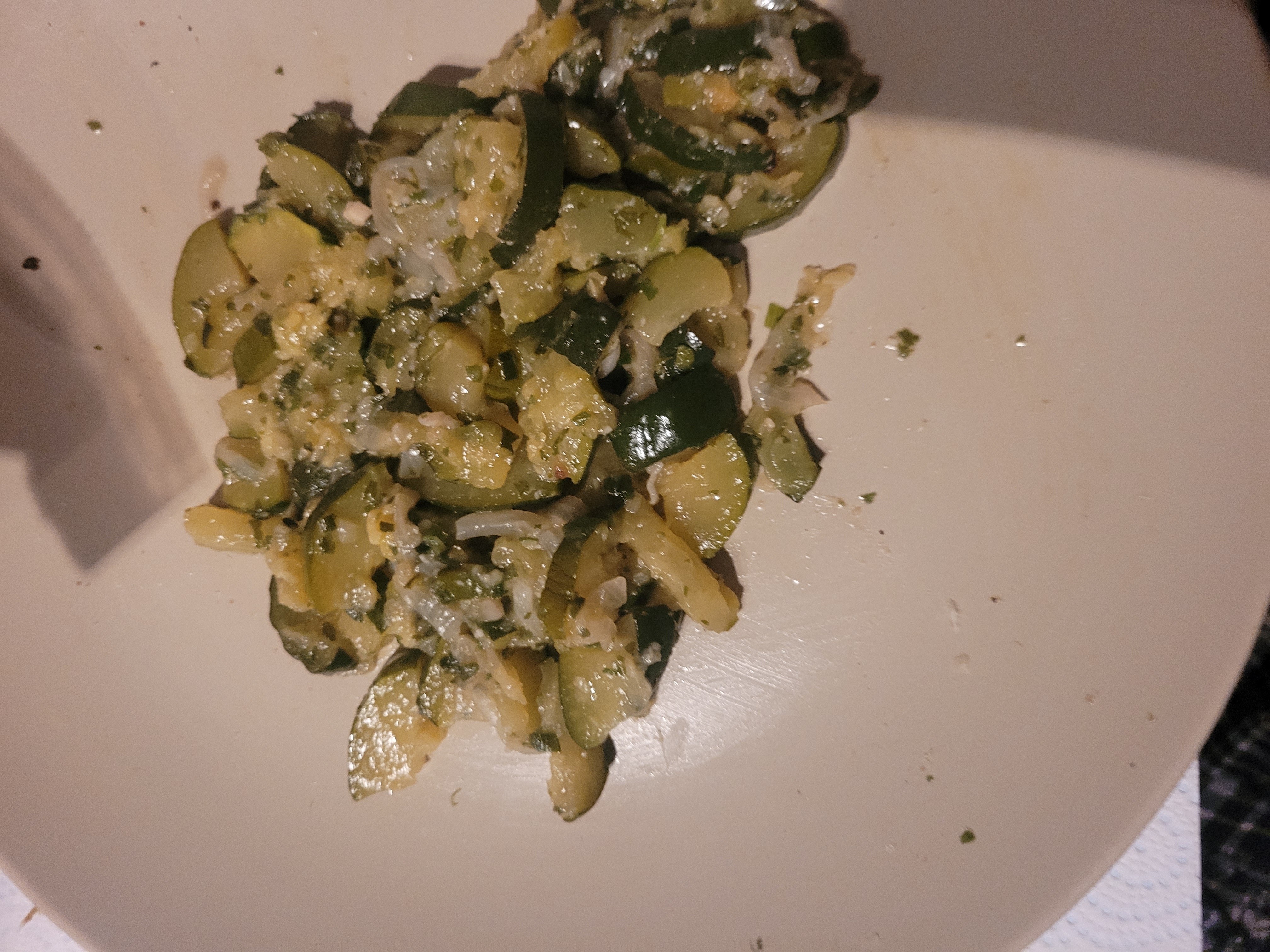 Courgettes sautées au fromage
