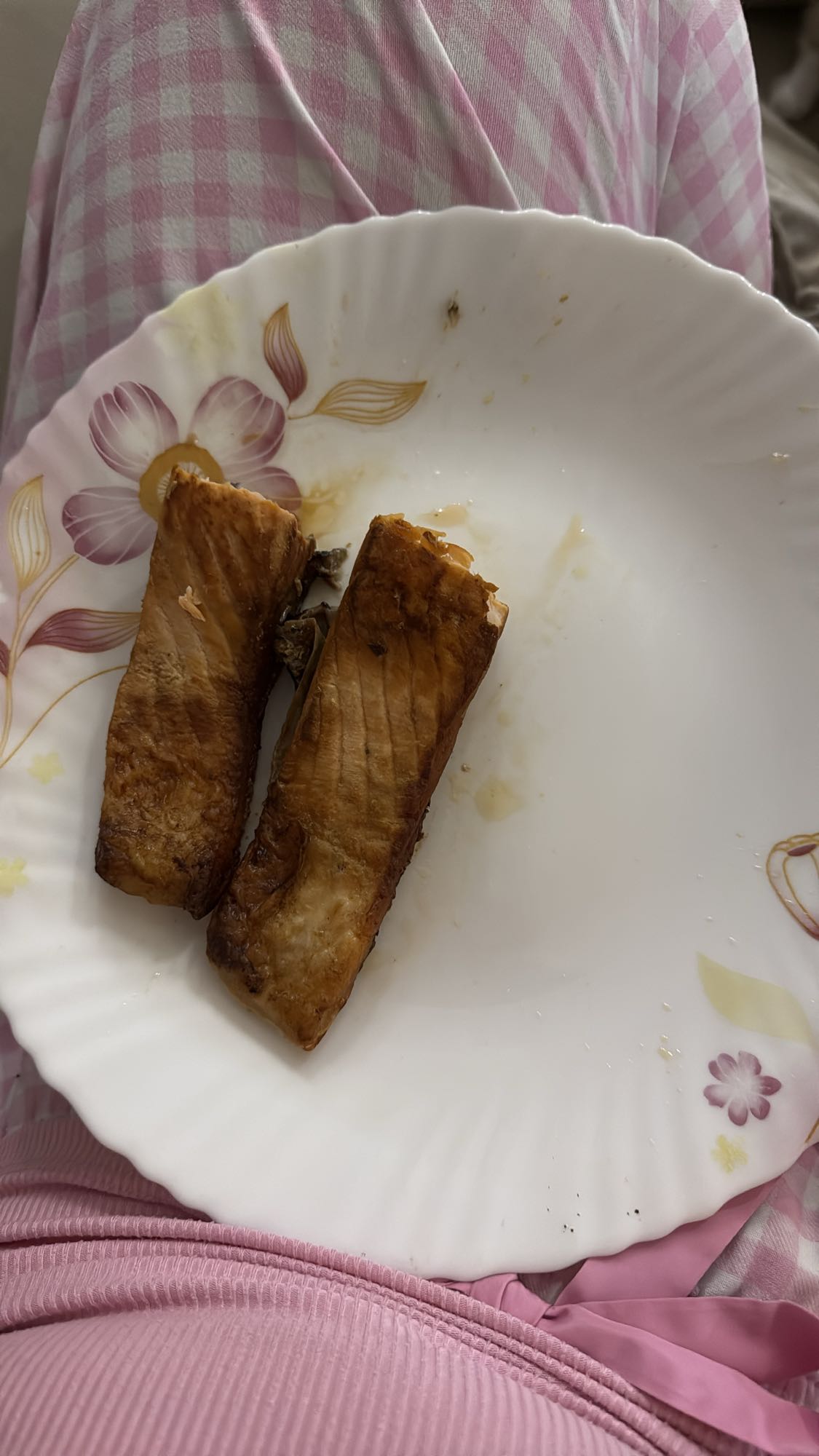 Salmão grelhado simples