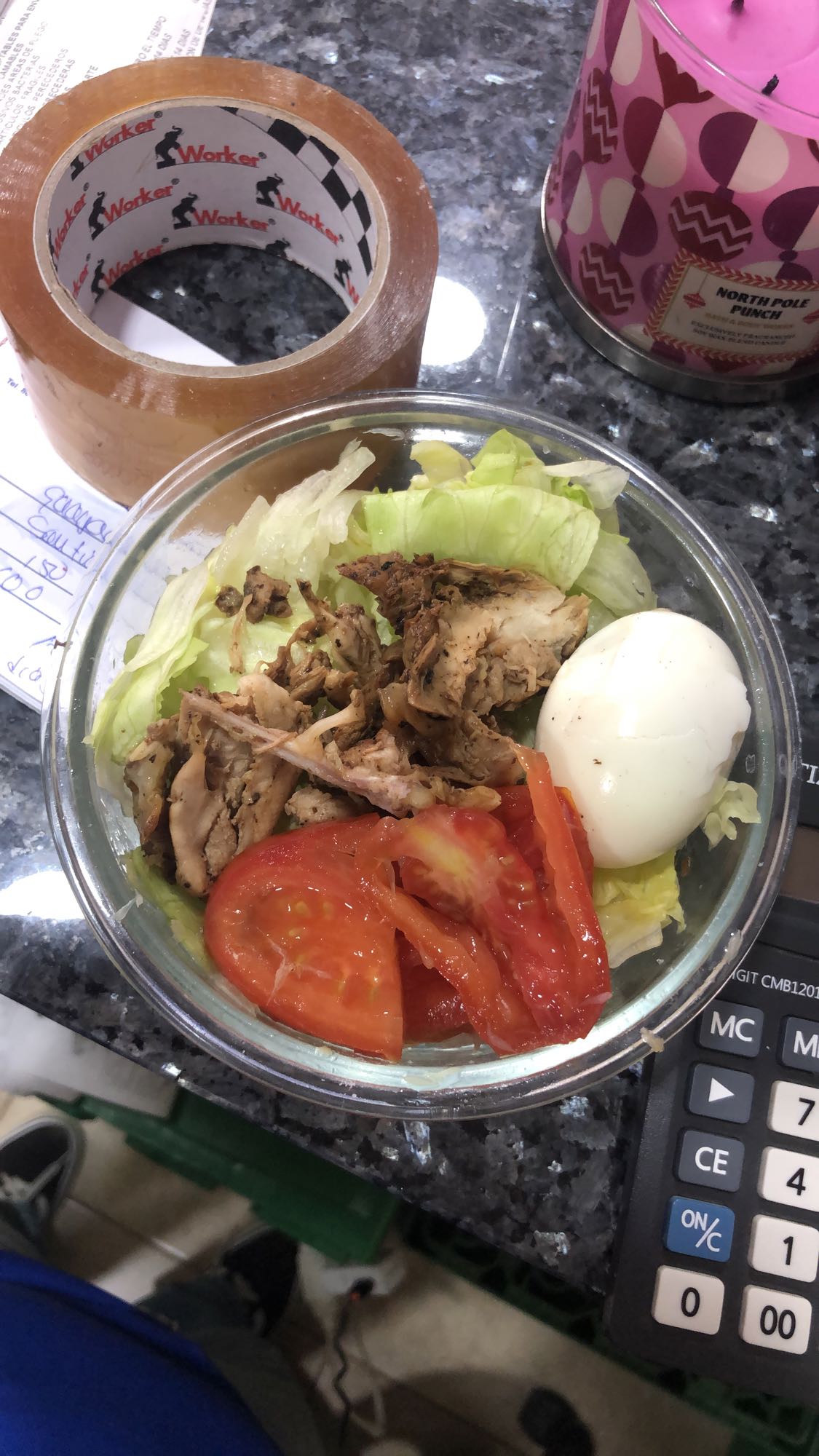 ensalada de pollo y huevo