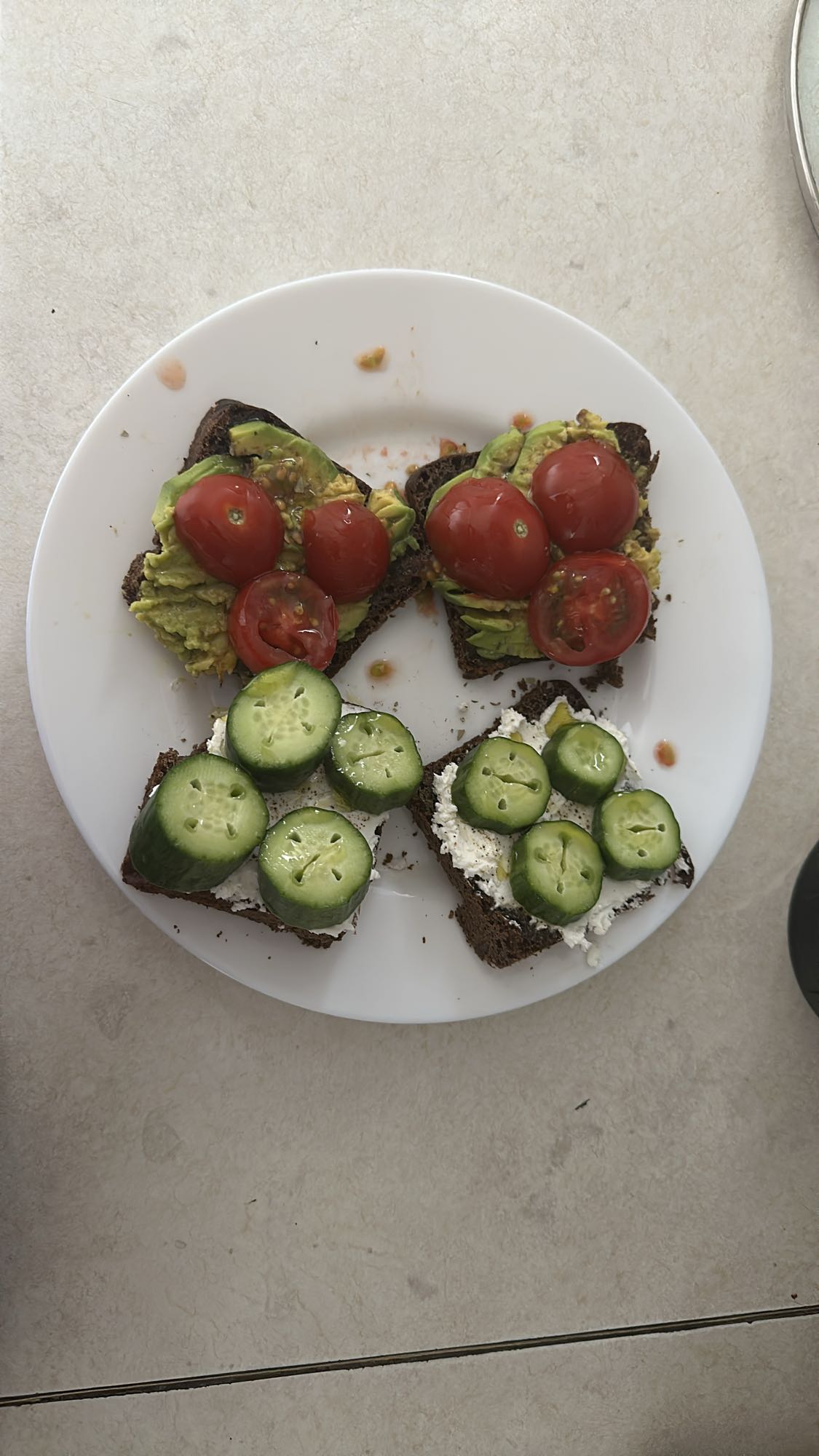 Veggie Toast Bites