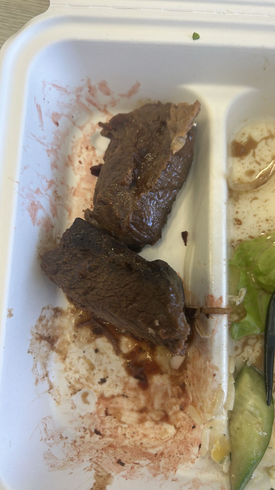 говядина с салатом