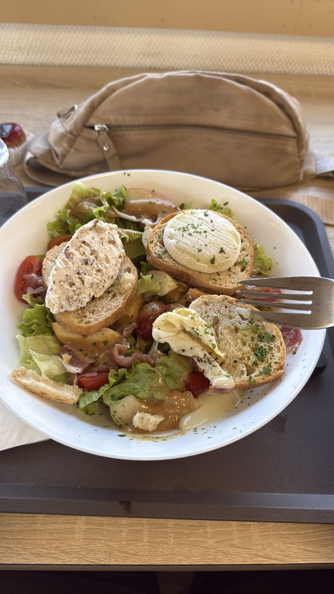 Salade chèvre chaud