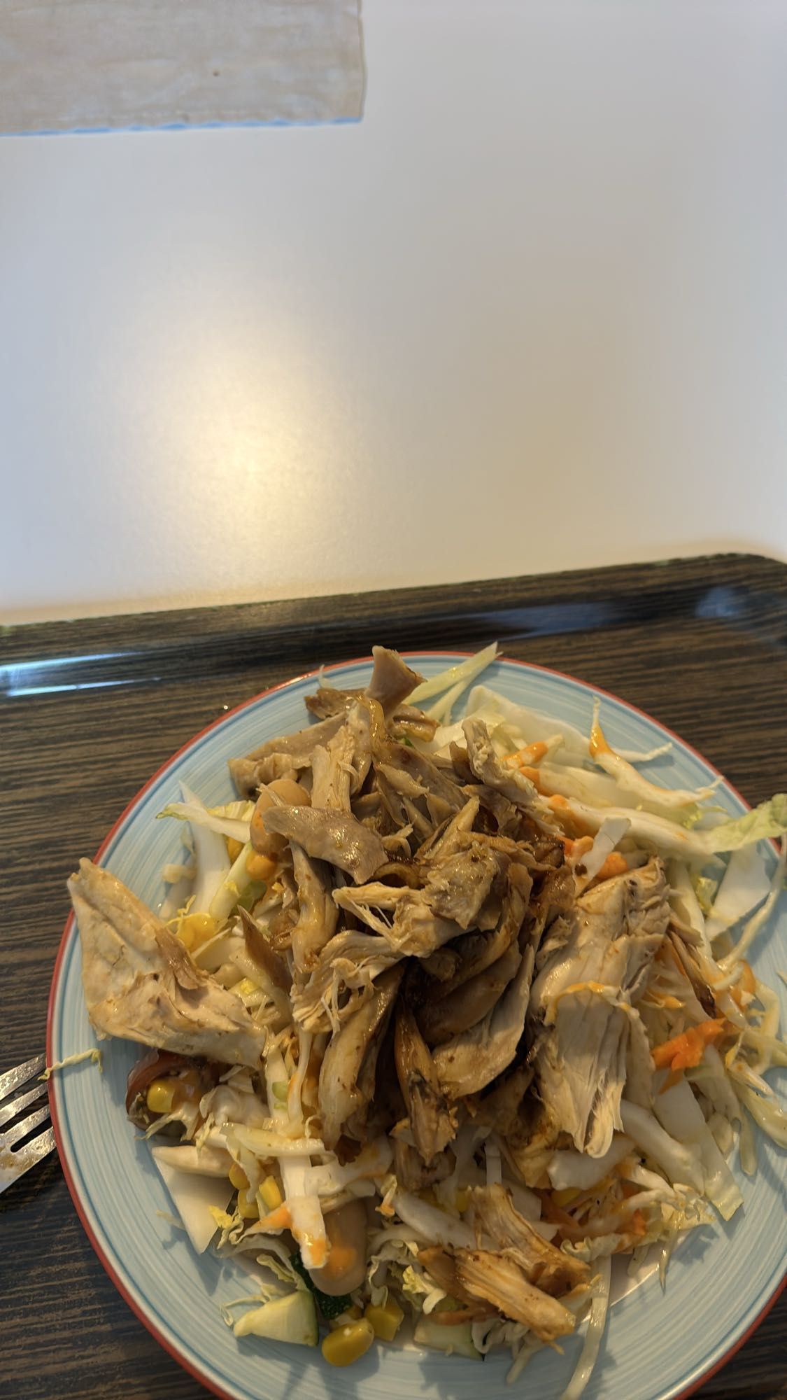 Kycklingsallad tallrik