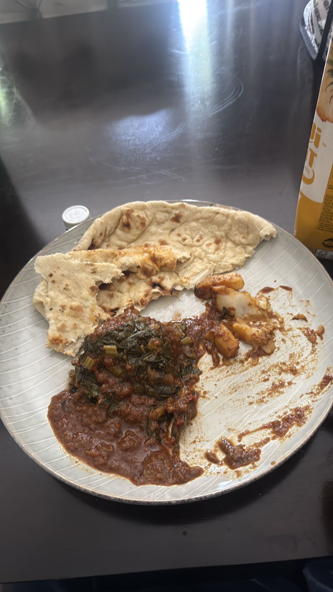 Naan with potato curry