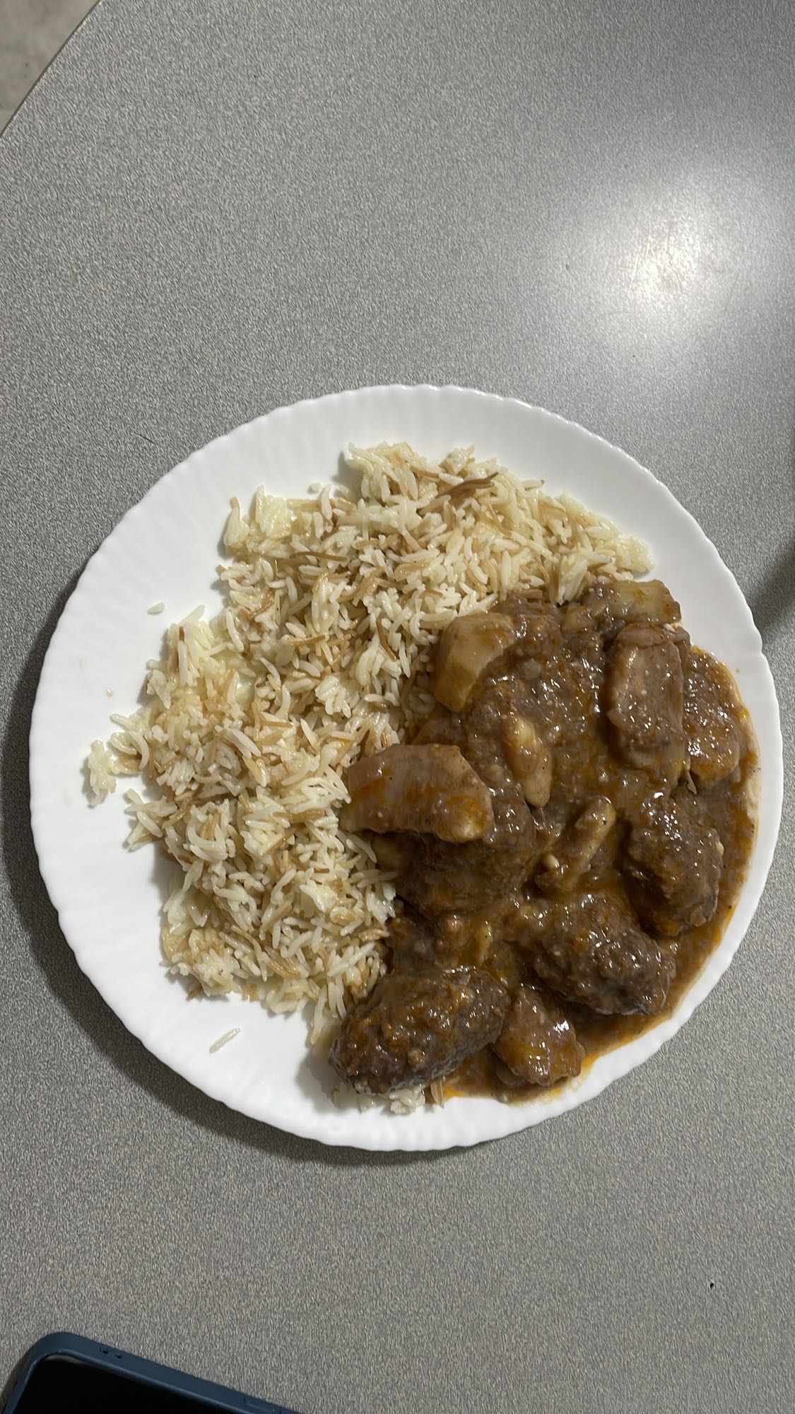Rice with beef stew