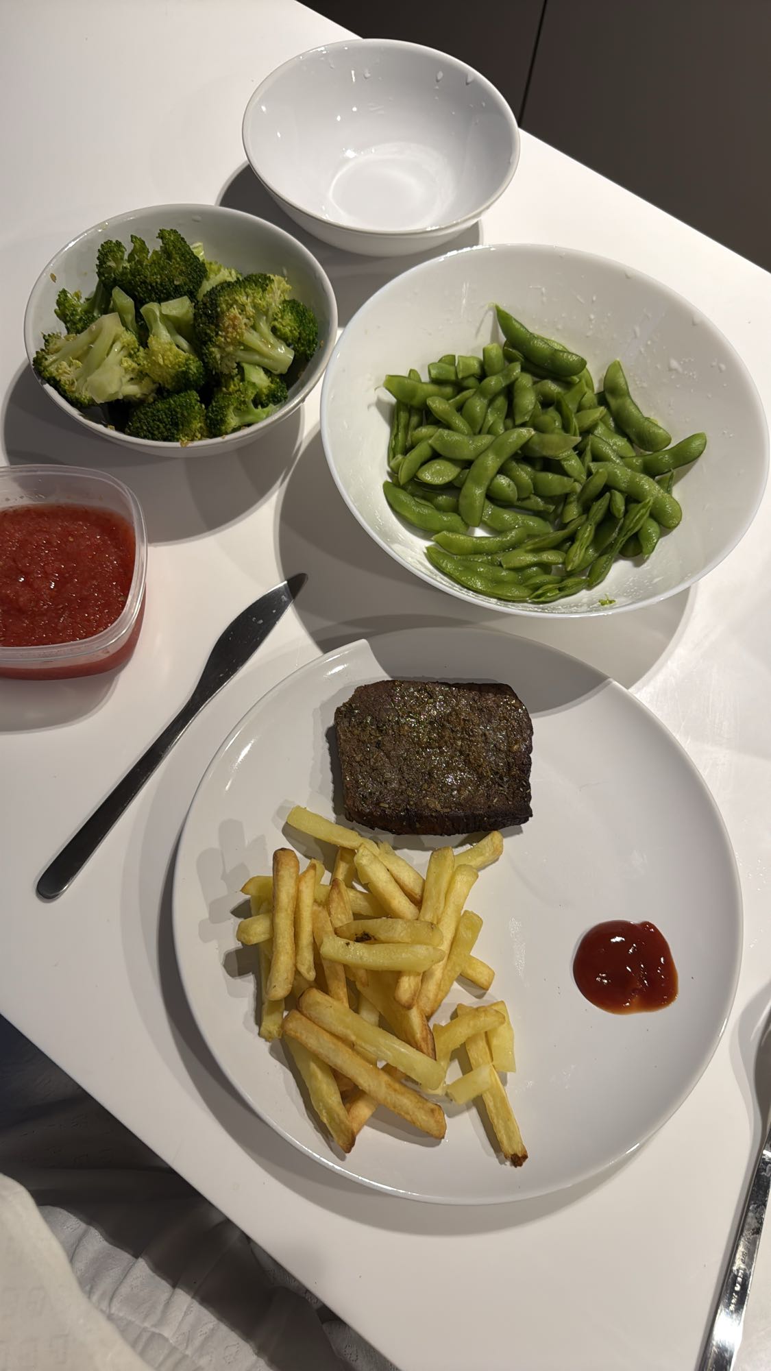 стейк с гарниром