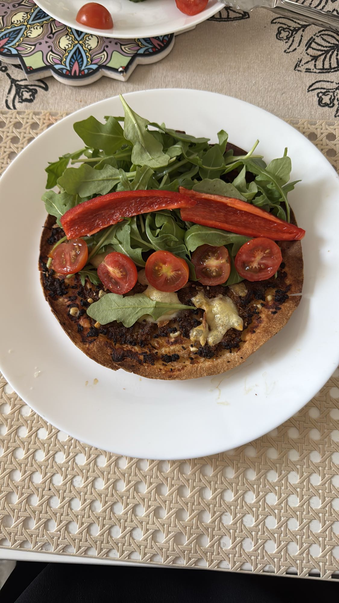 Grönsakspizza tunnbröd