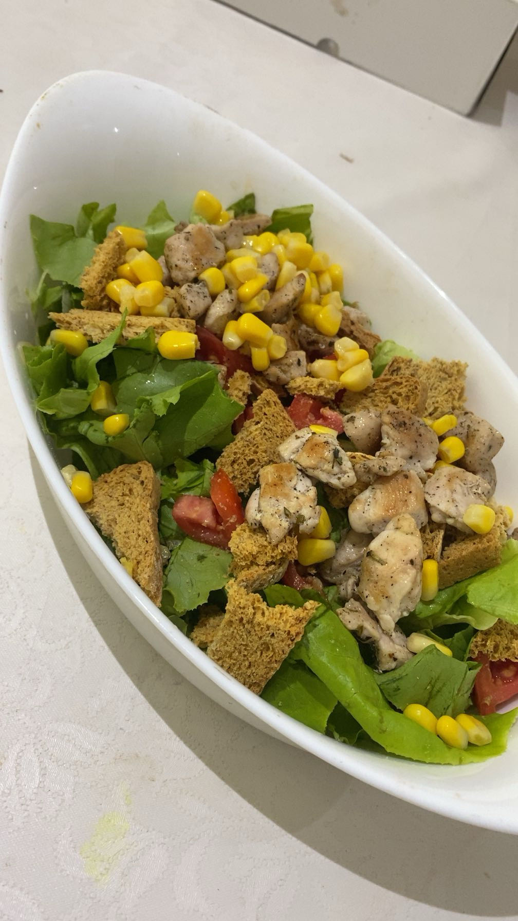 Salade poulet croûtons