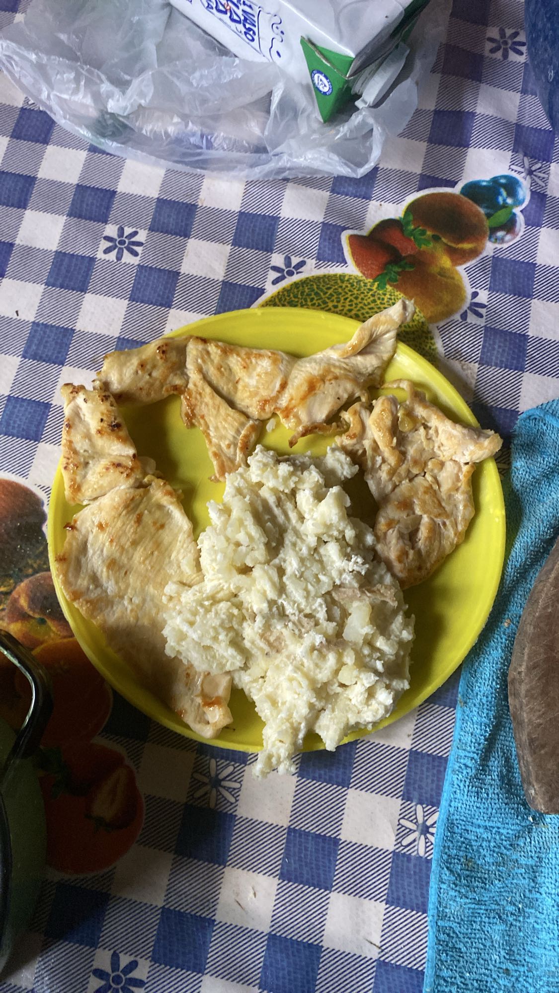 Pollo a la plancha con yuca