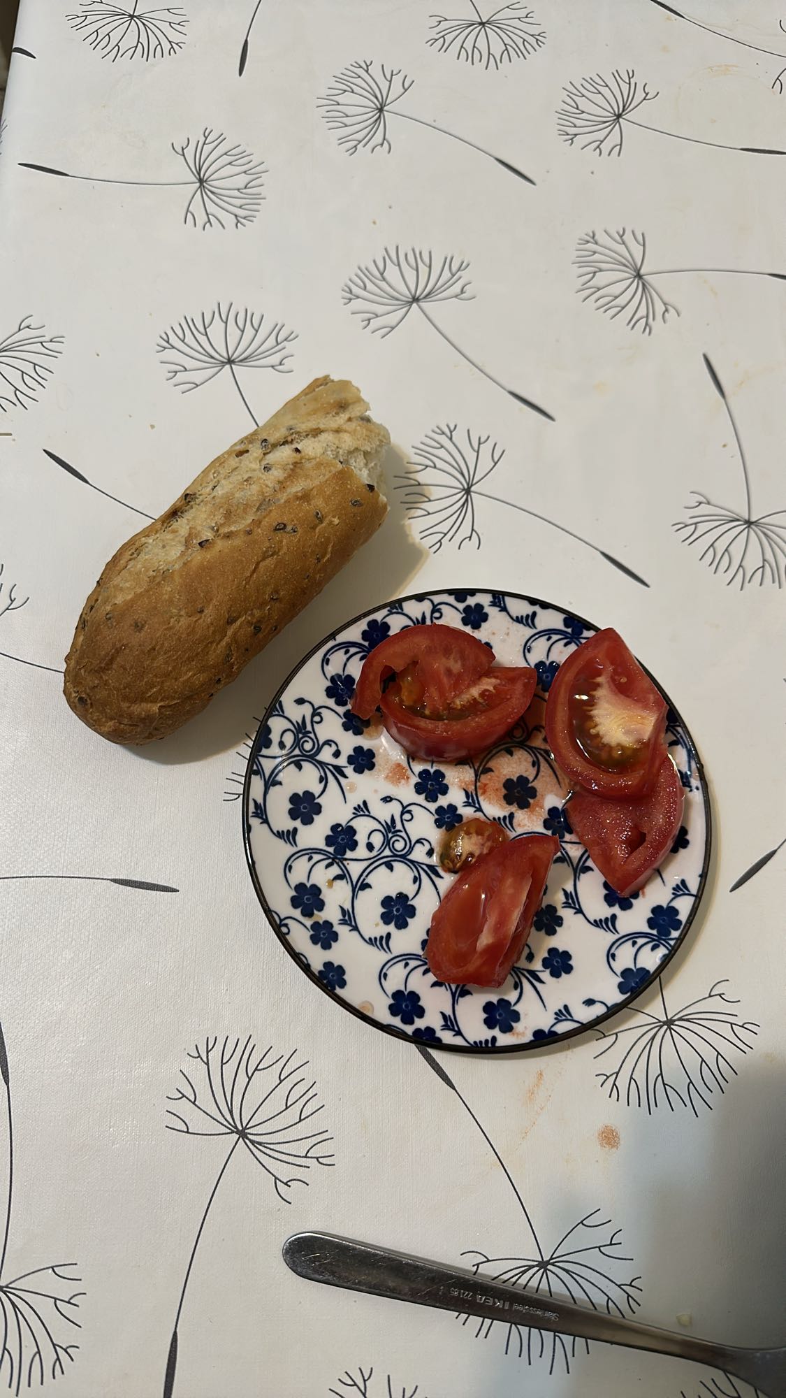 Tomato and Bread Snack