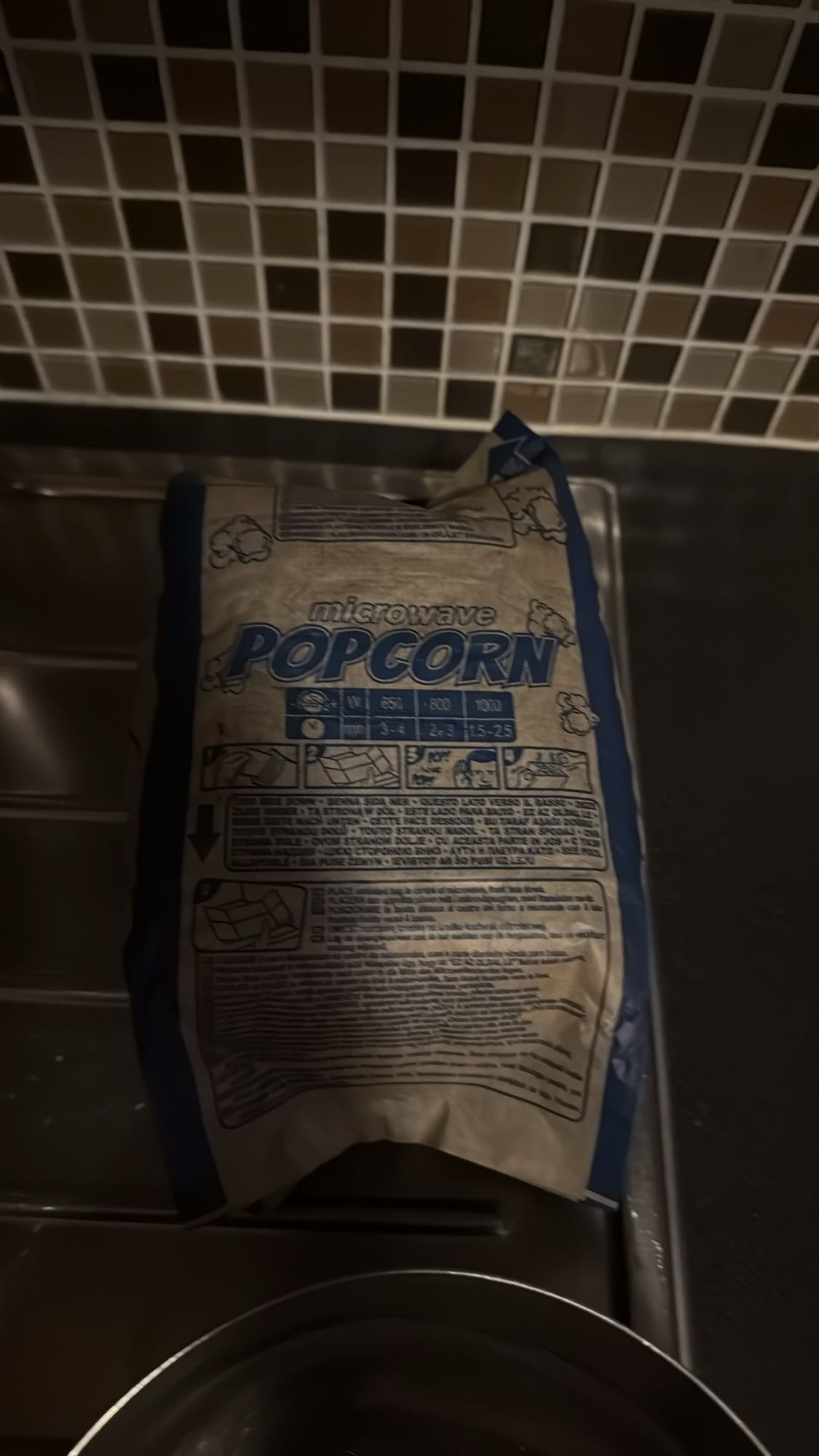 Mikrovågspopcorn