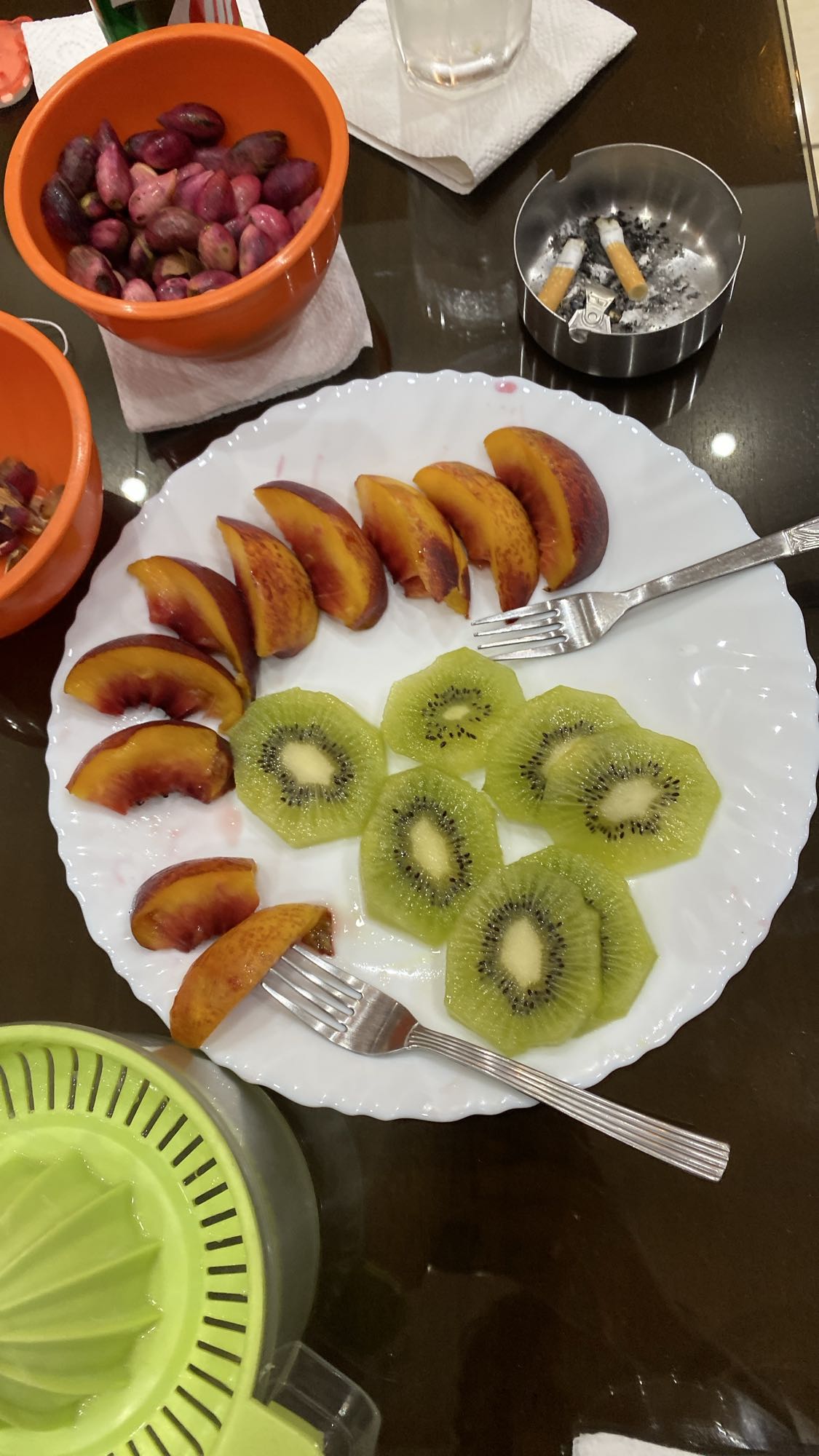 Peach and Kiwi Fruit Plate
