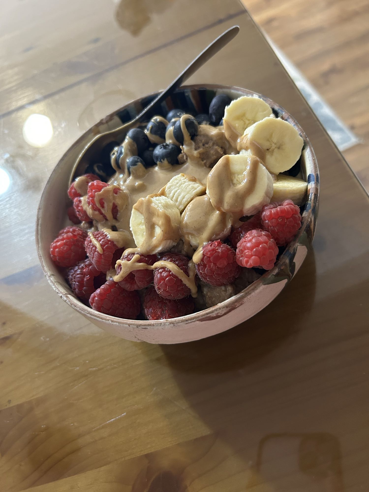 Terci de ovăz cu fructe și proteine