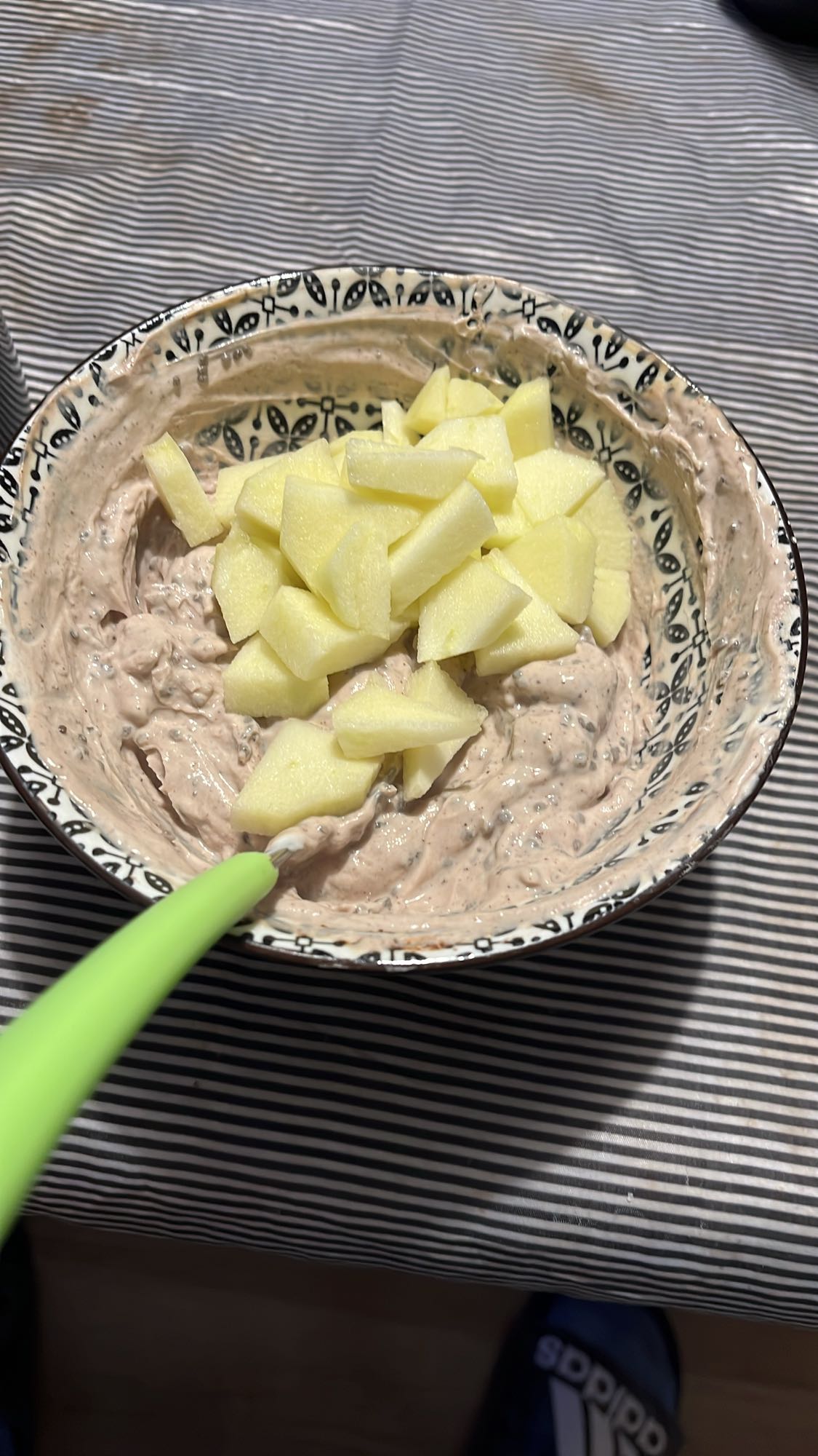 Протеиново мюсли с ябълка