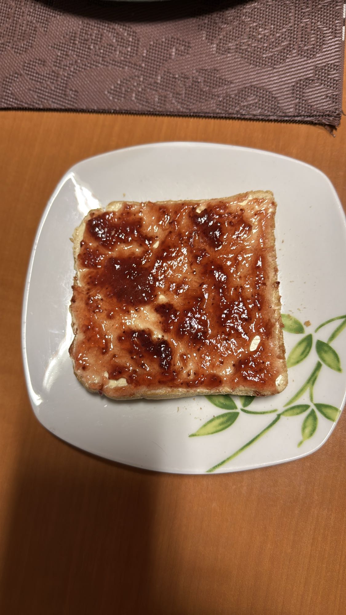 Tostada con mermelada