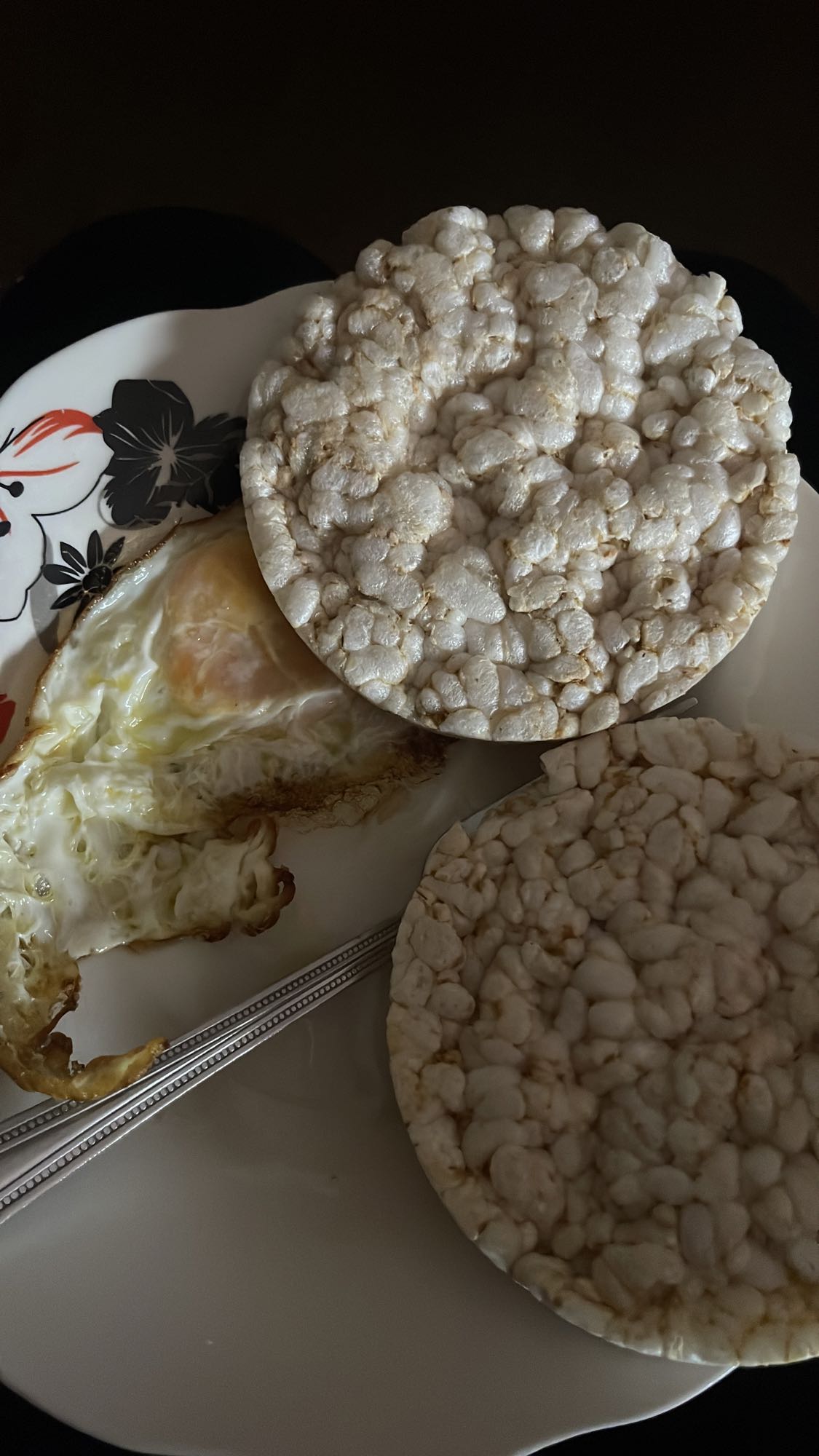 Egg and rice cakes