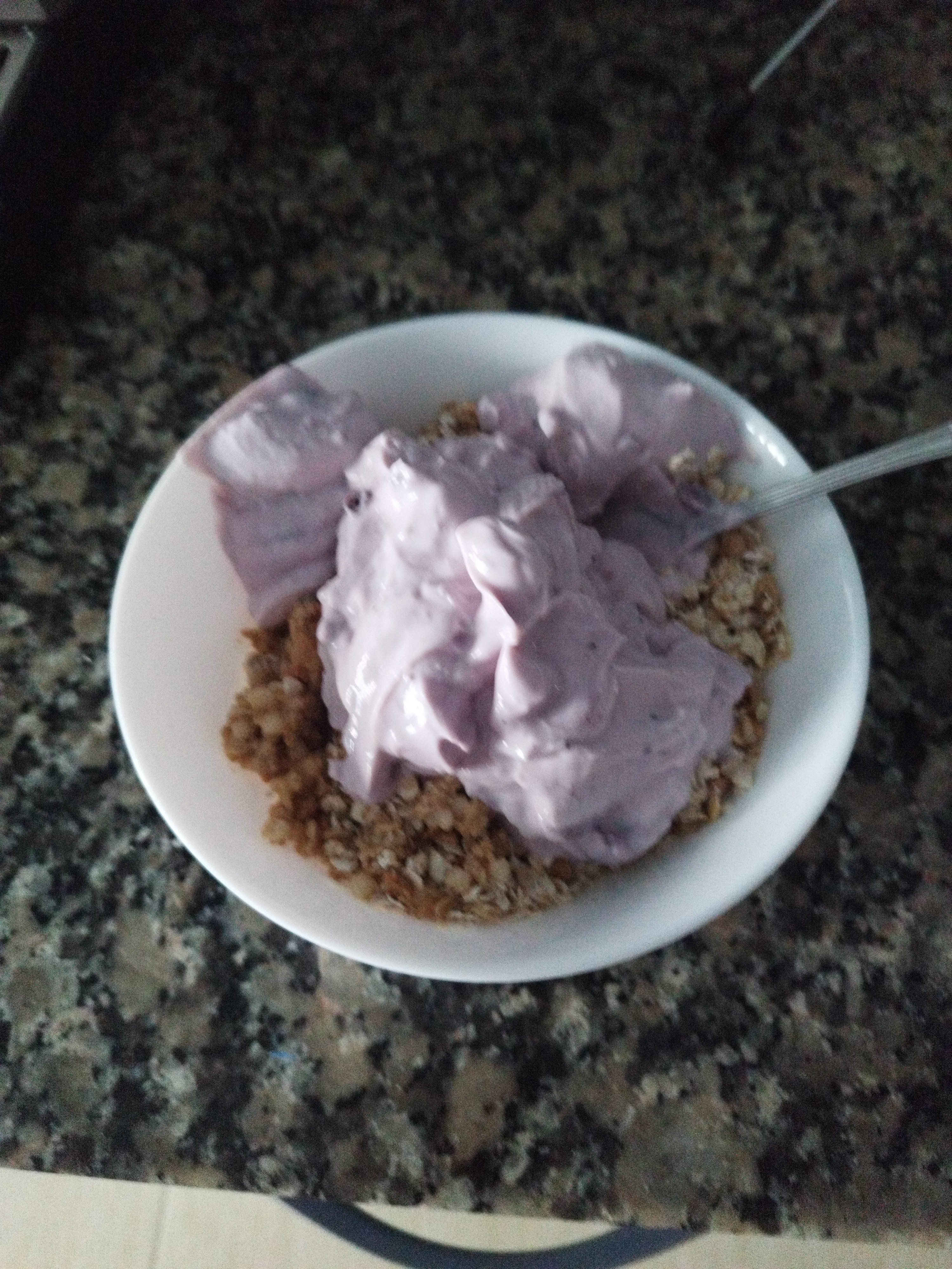 Yogur con granola
