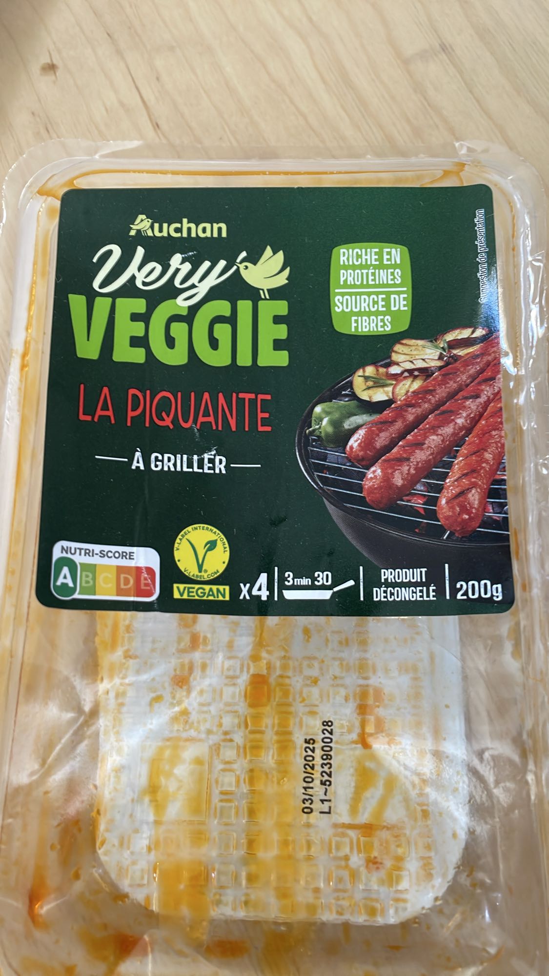 Saucisses végétales piquantes