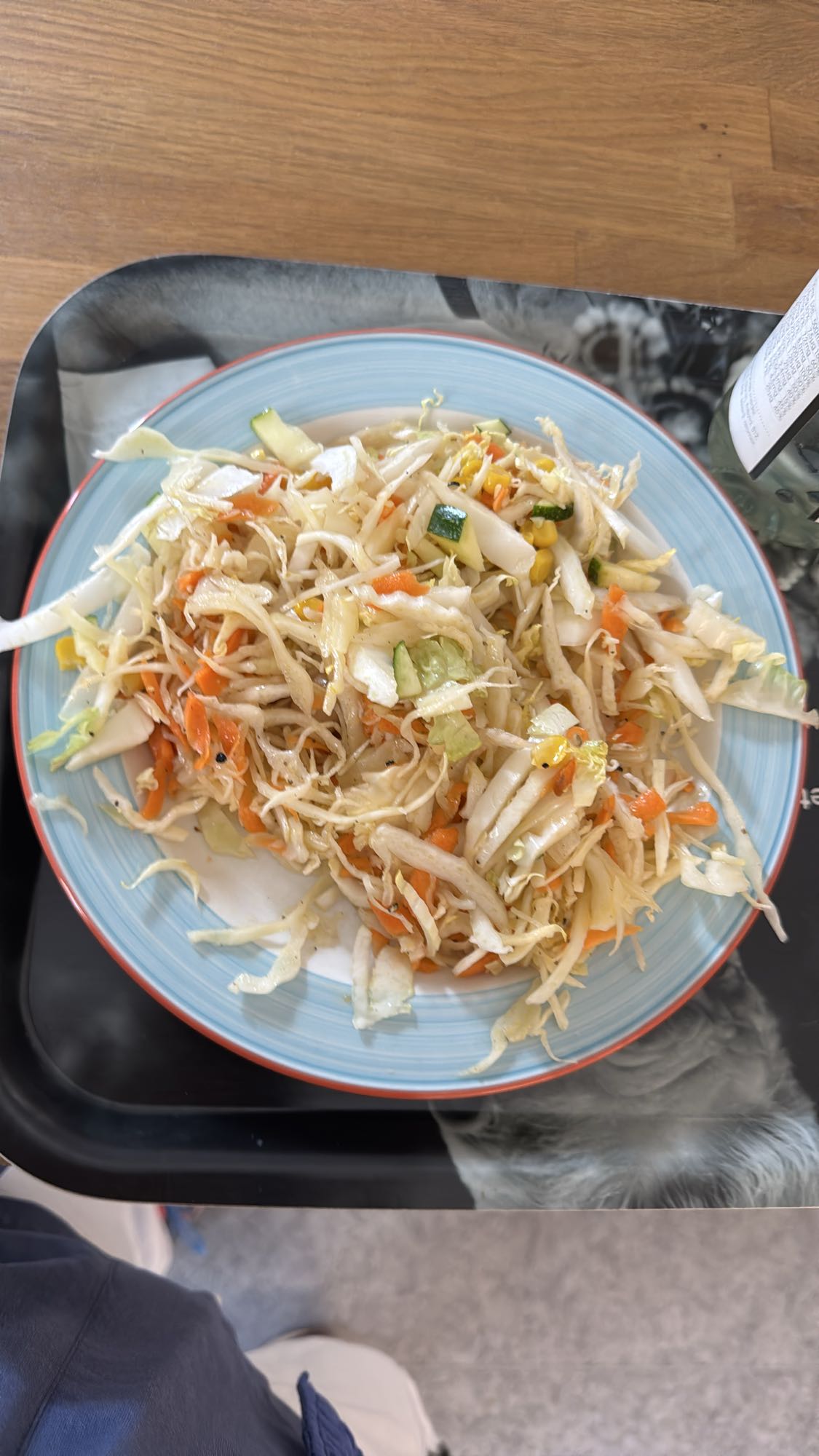 Krispig grönsakssallad