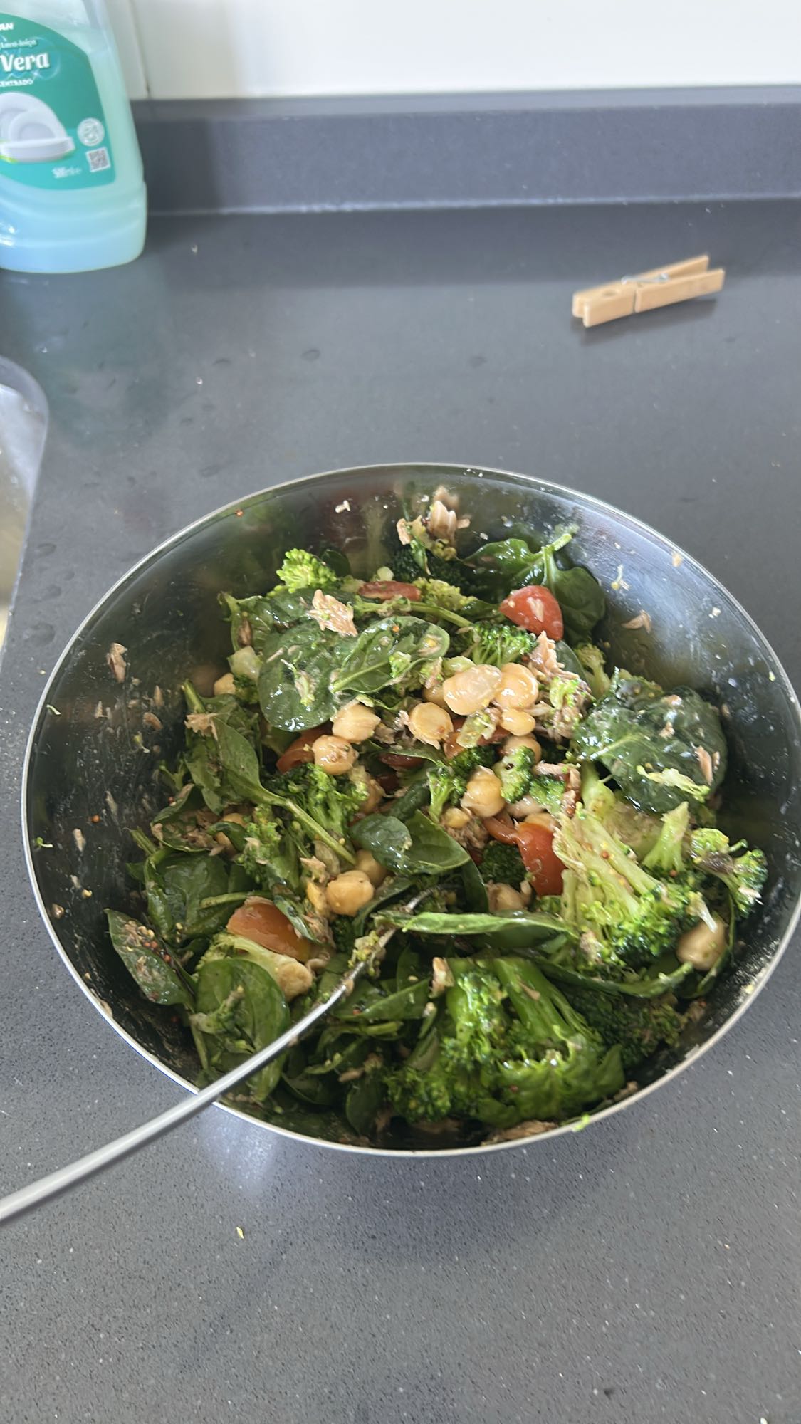 Ensalada de atún y garbanzos