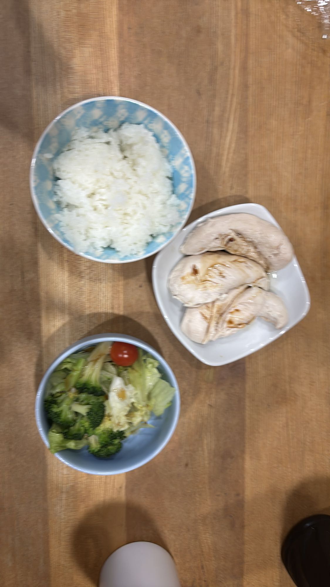 鶏むね肉とご飯の定食