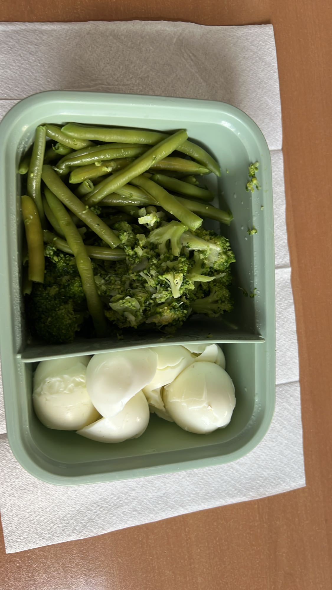 Yumurta ve Sebze Kutusu