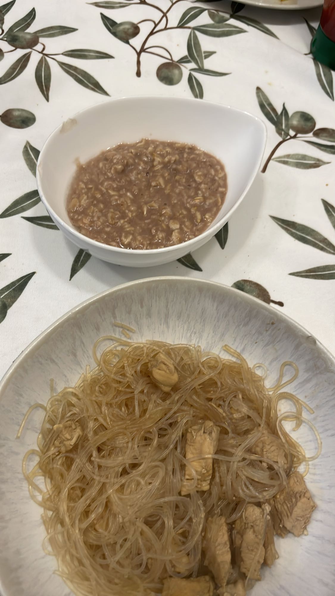 Tăiței cu pui și ovăz