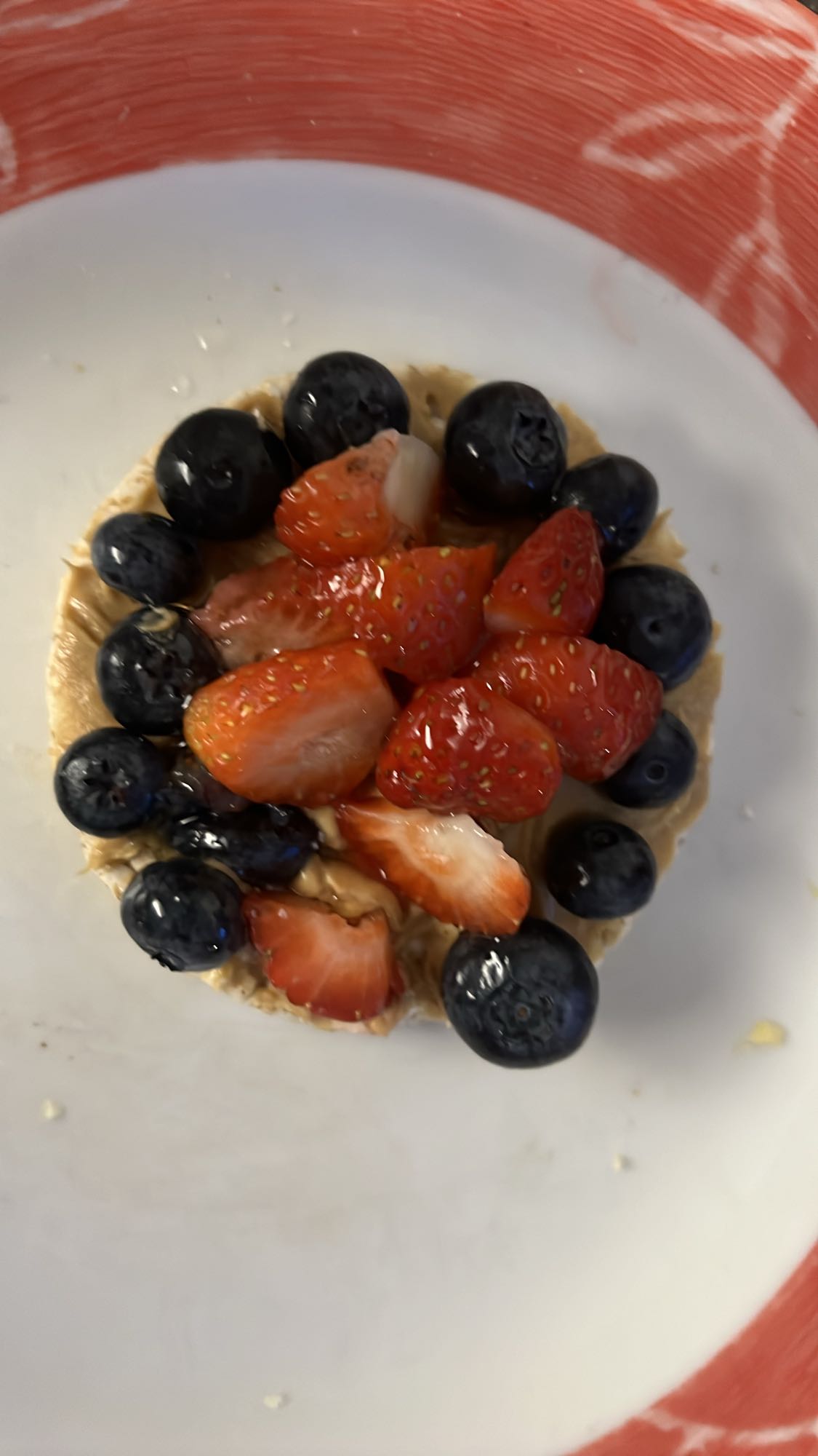 Fruta con crema de cacahuate