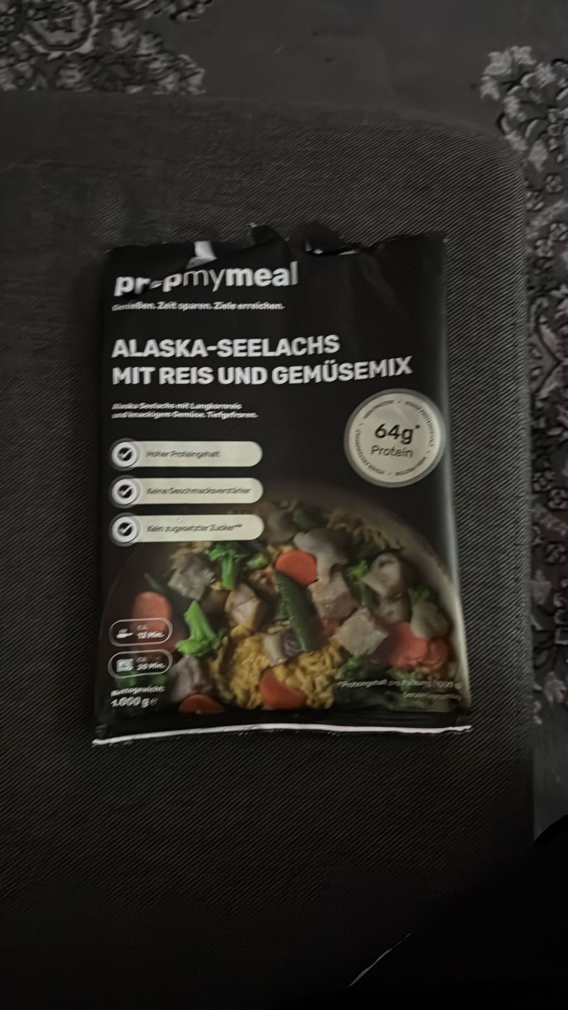 Alaska-Seelachs mit Reis & Gemüse