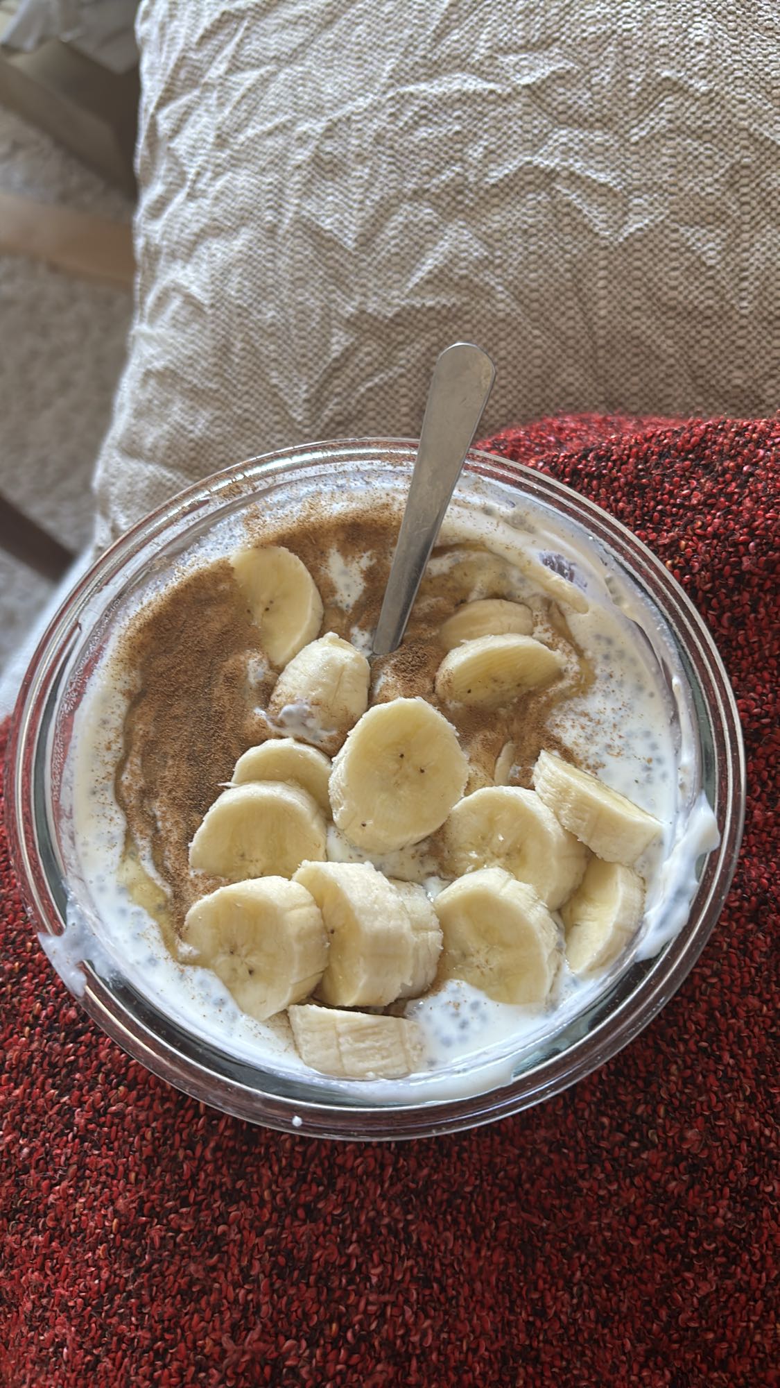 Yoghurt med banan & kanel