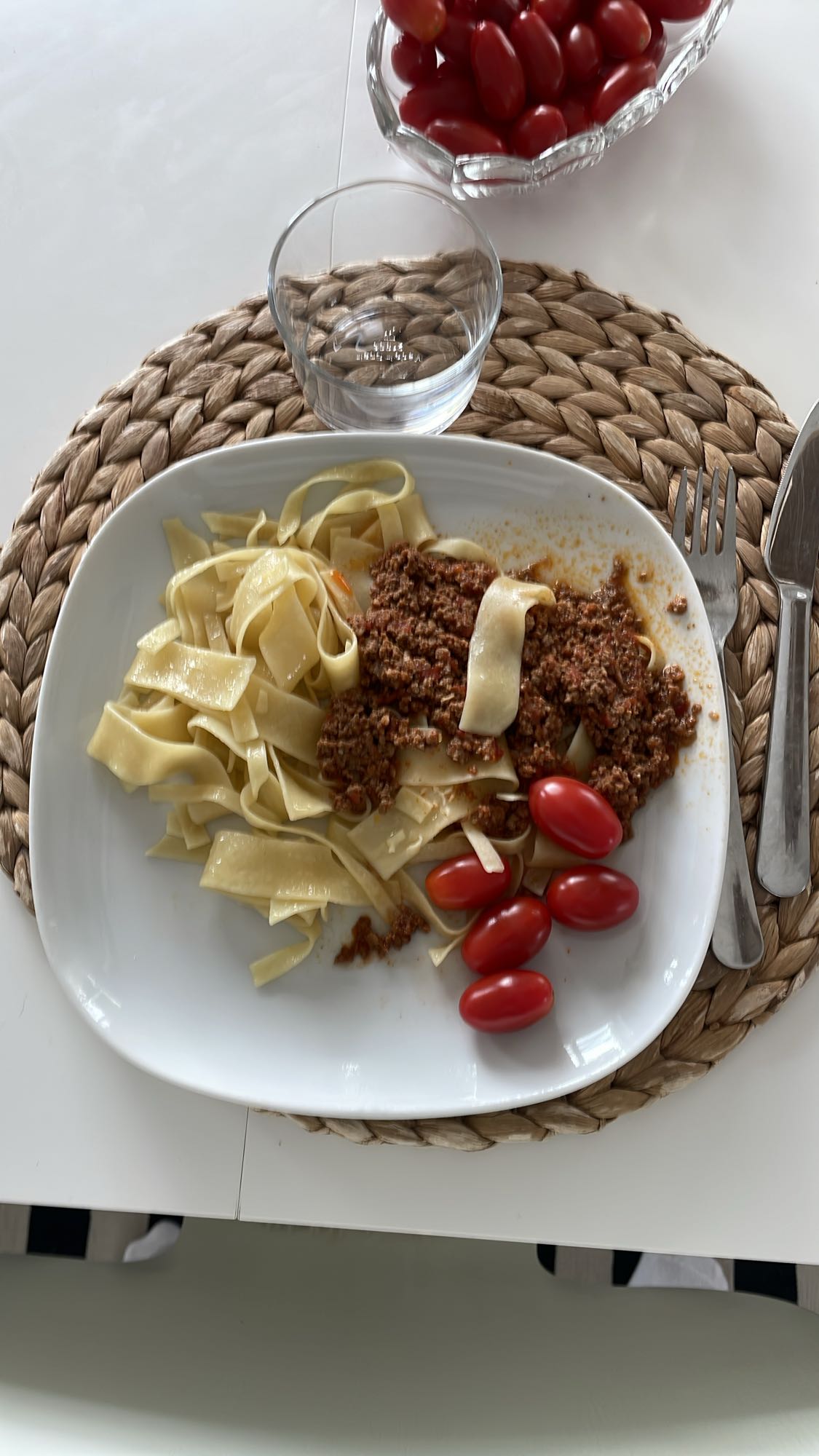 Pasta med köttfärssås