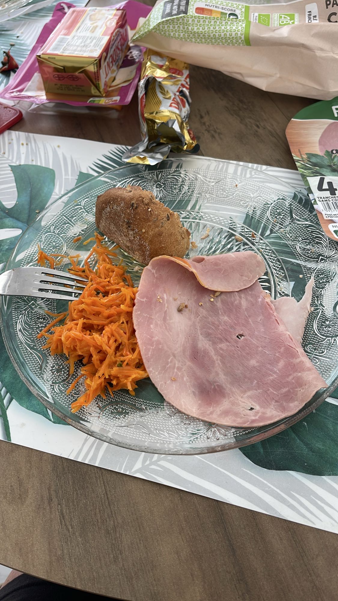 Jambon, carottes, pain