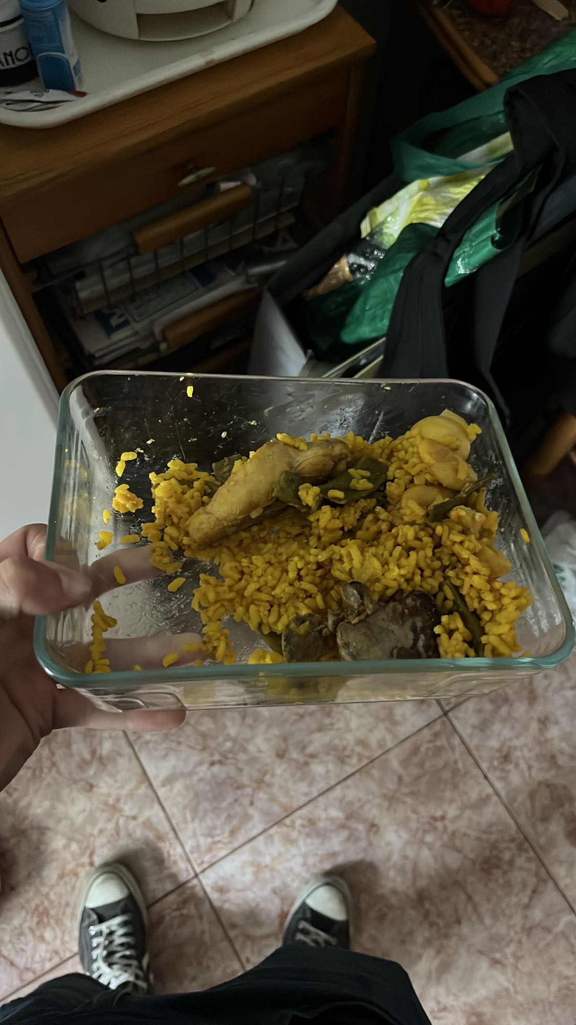 paella de pollo y verduras