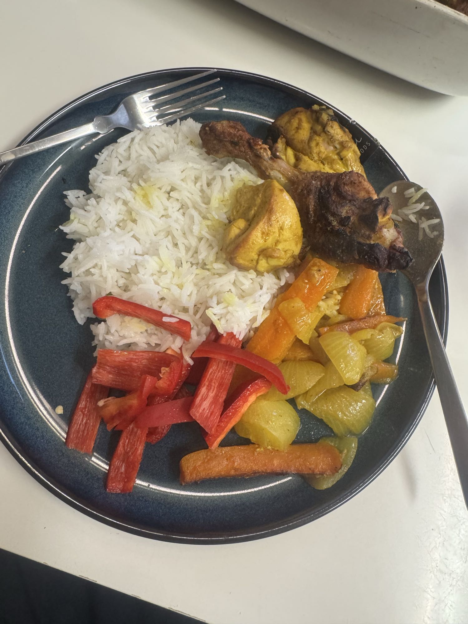 Kyckling med ris och grönsaker