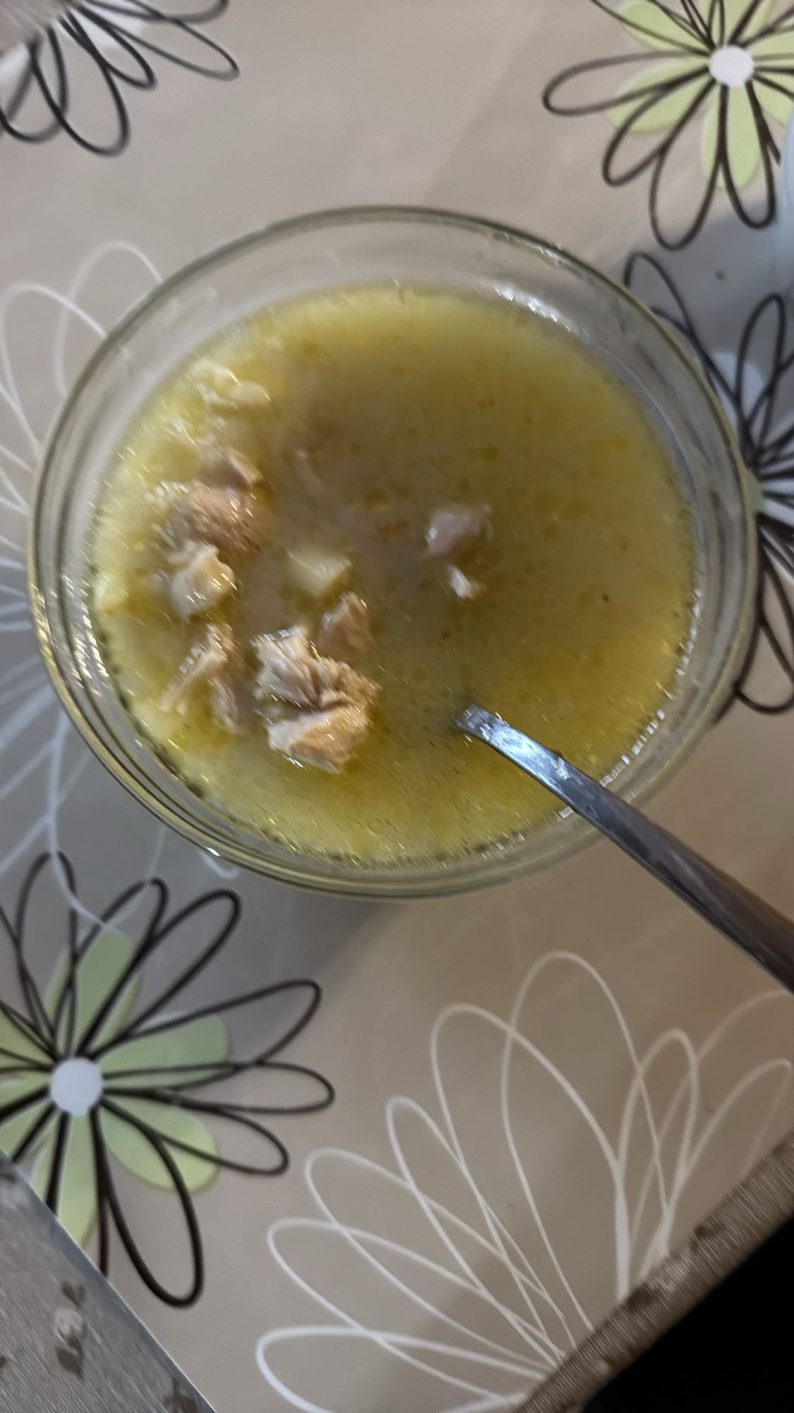 Supă de pui cu tăiței