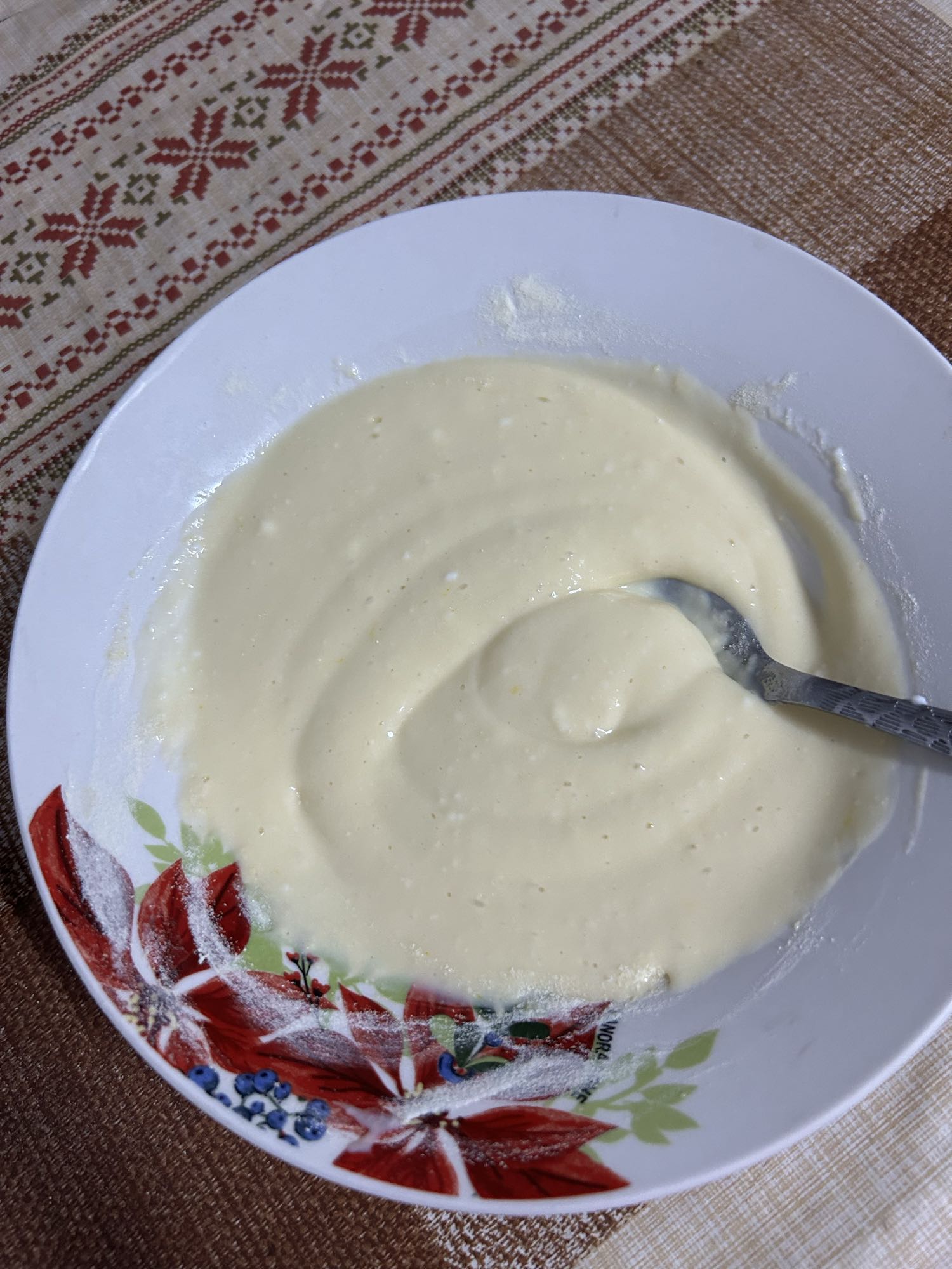 Iaurt natural cu 0.1% grăsime și pudră proteică