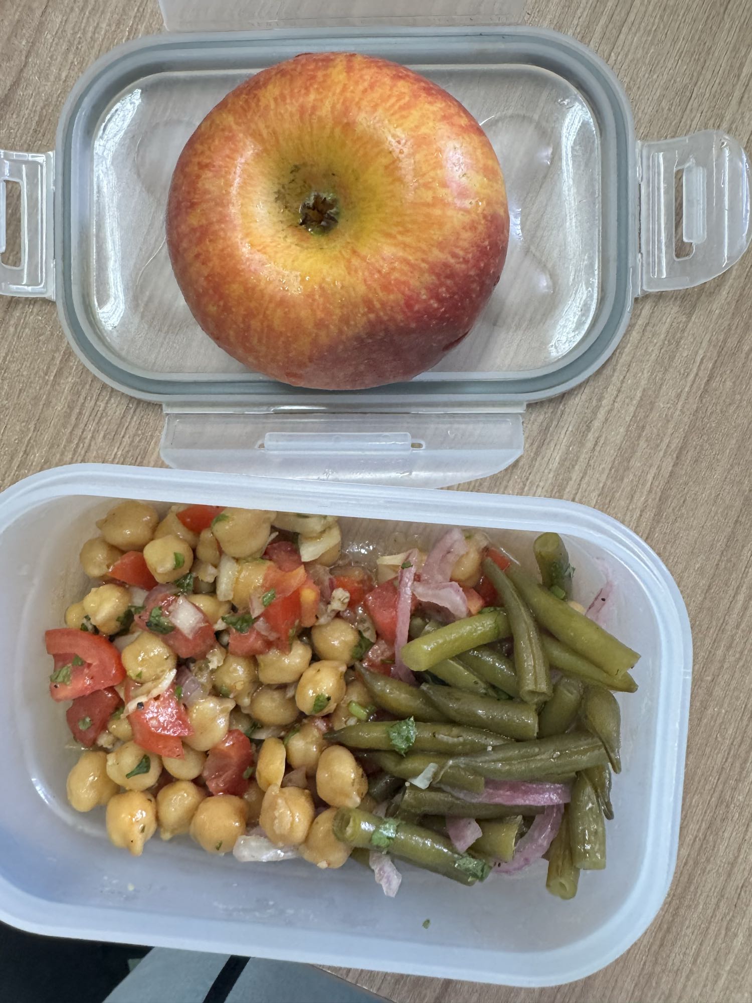 Salada de grão e maçã