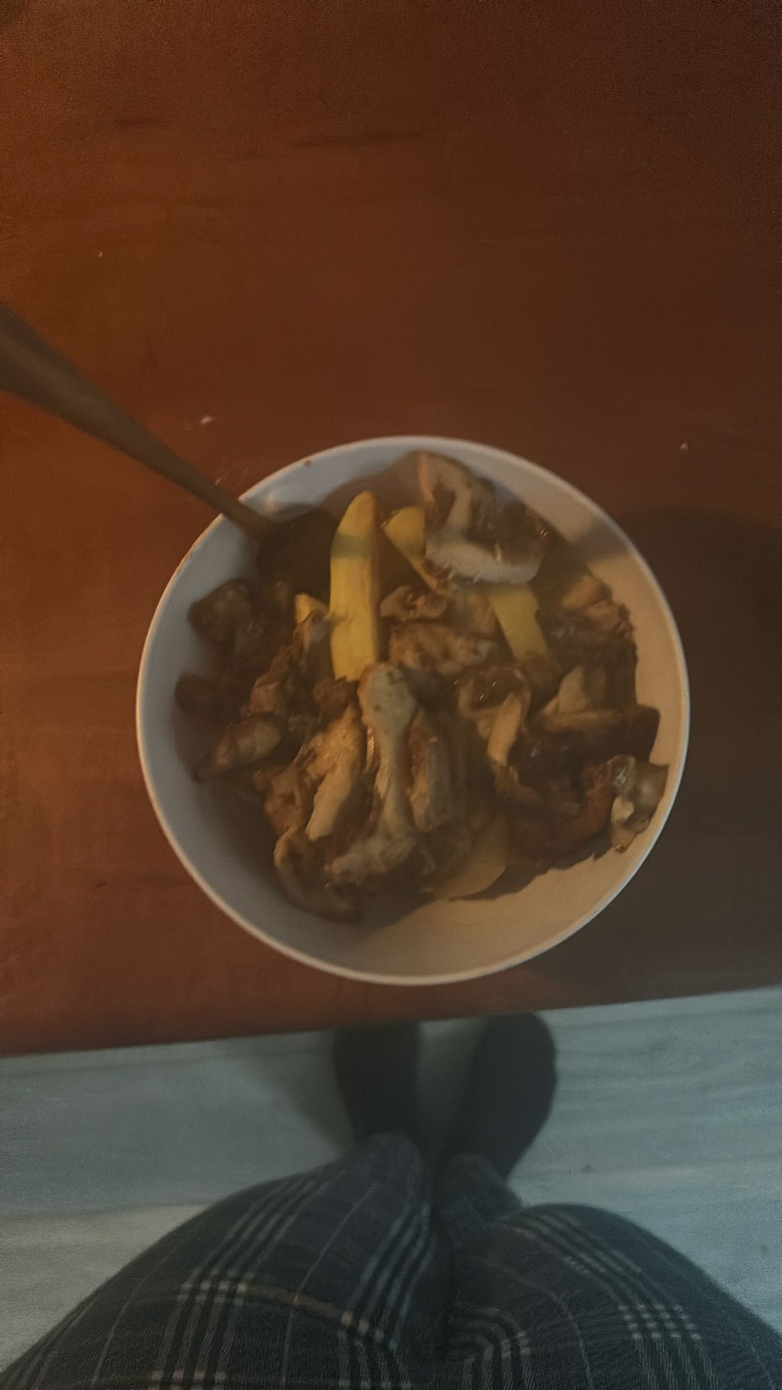 kip met aardappel en champignon