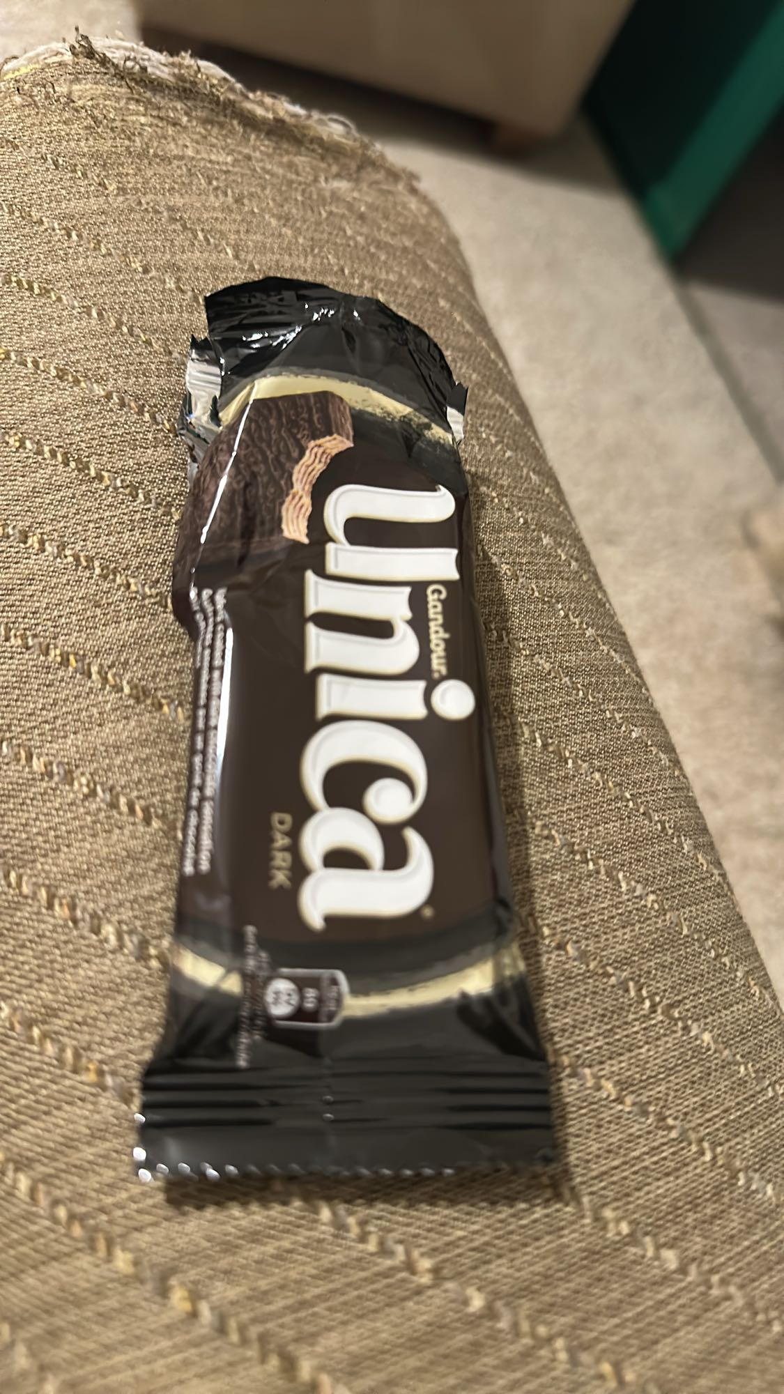 Unica Dark Wafer Bar