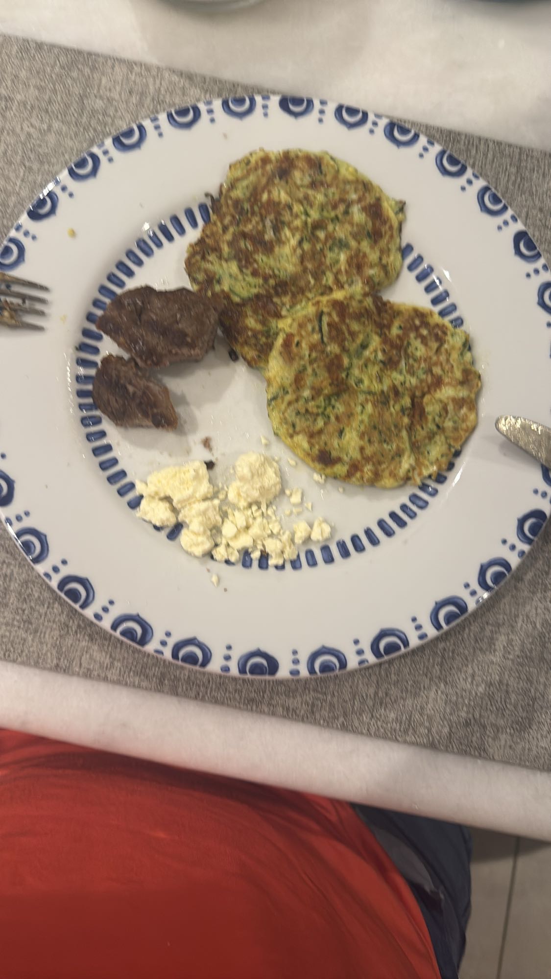 tortitas de calabacín con carne