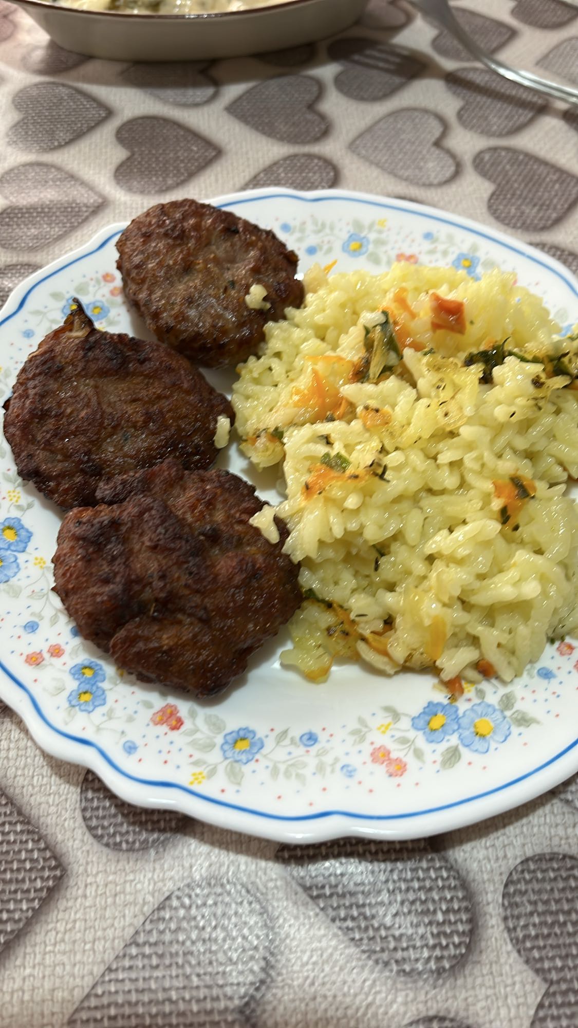 Кюфтета с ориз
