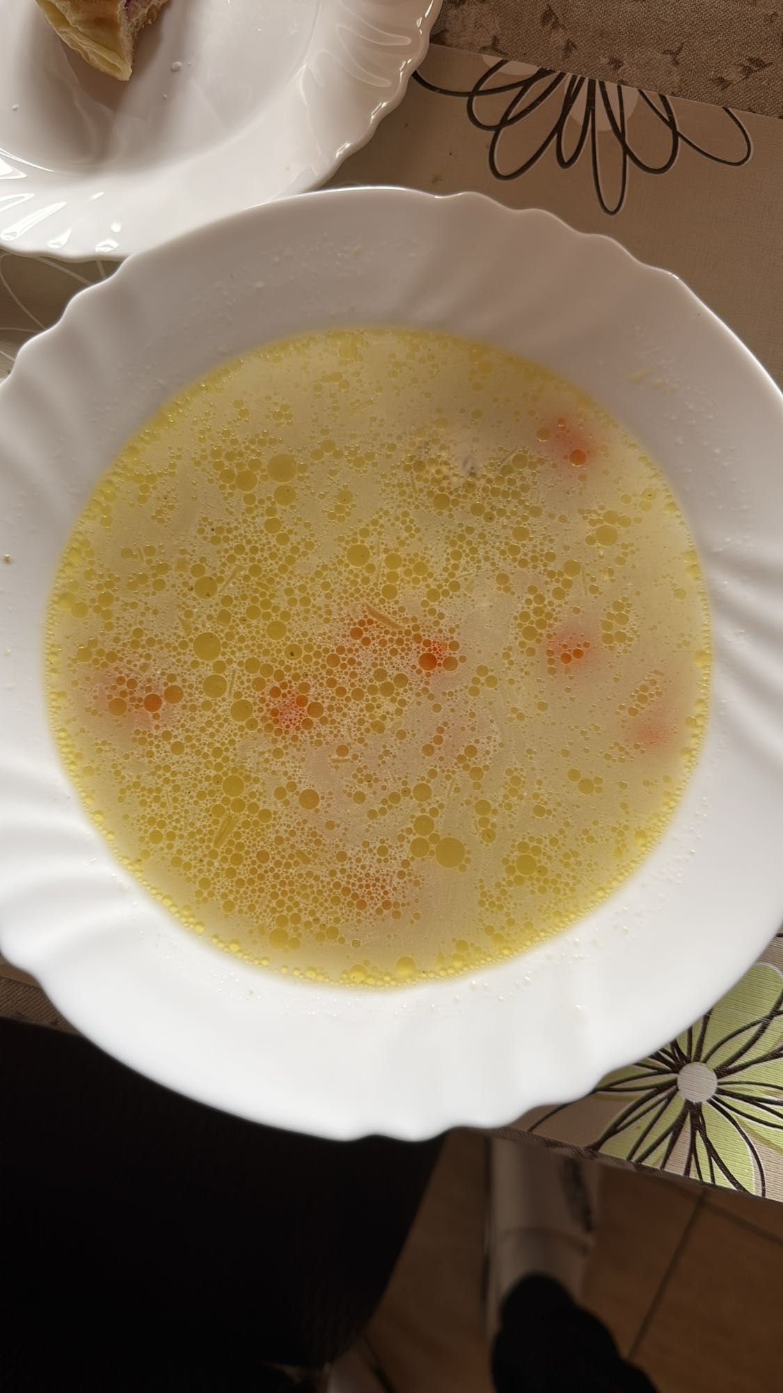 Supă de pui cu legume