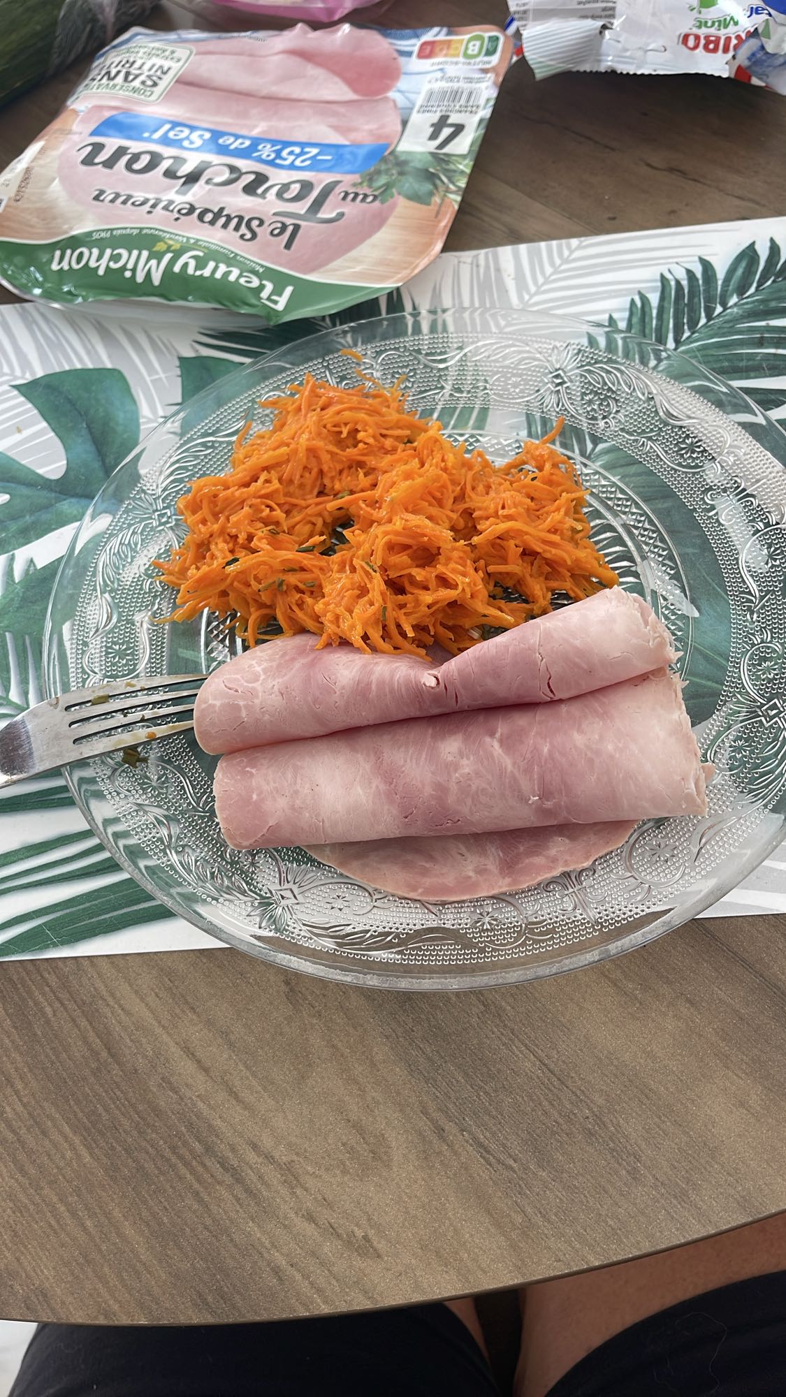 Carottes râpées et jambon