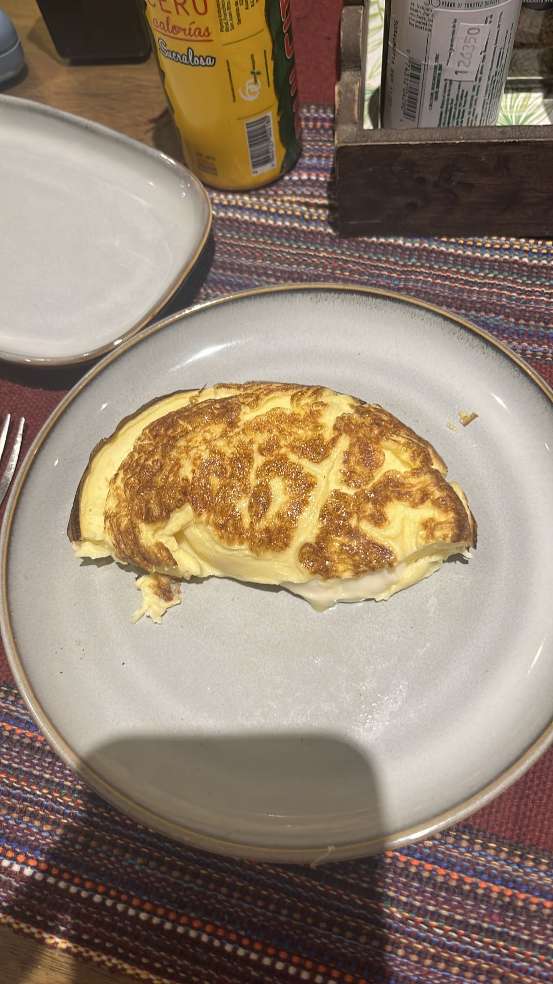 tortilla de huevo con tapioca y queso