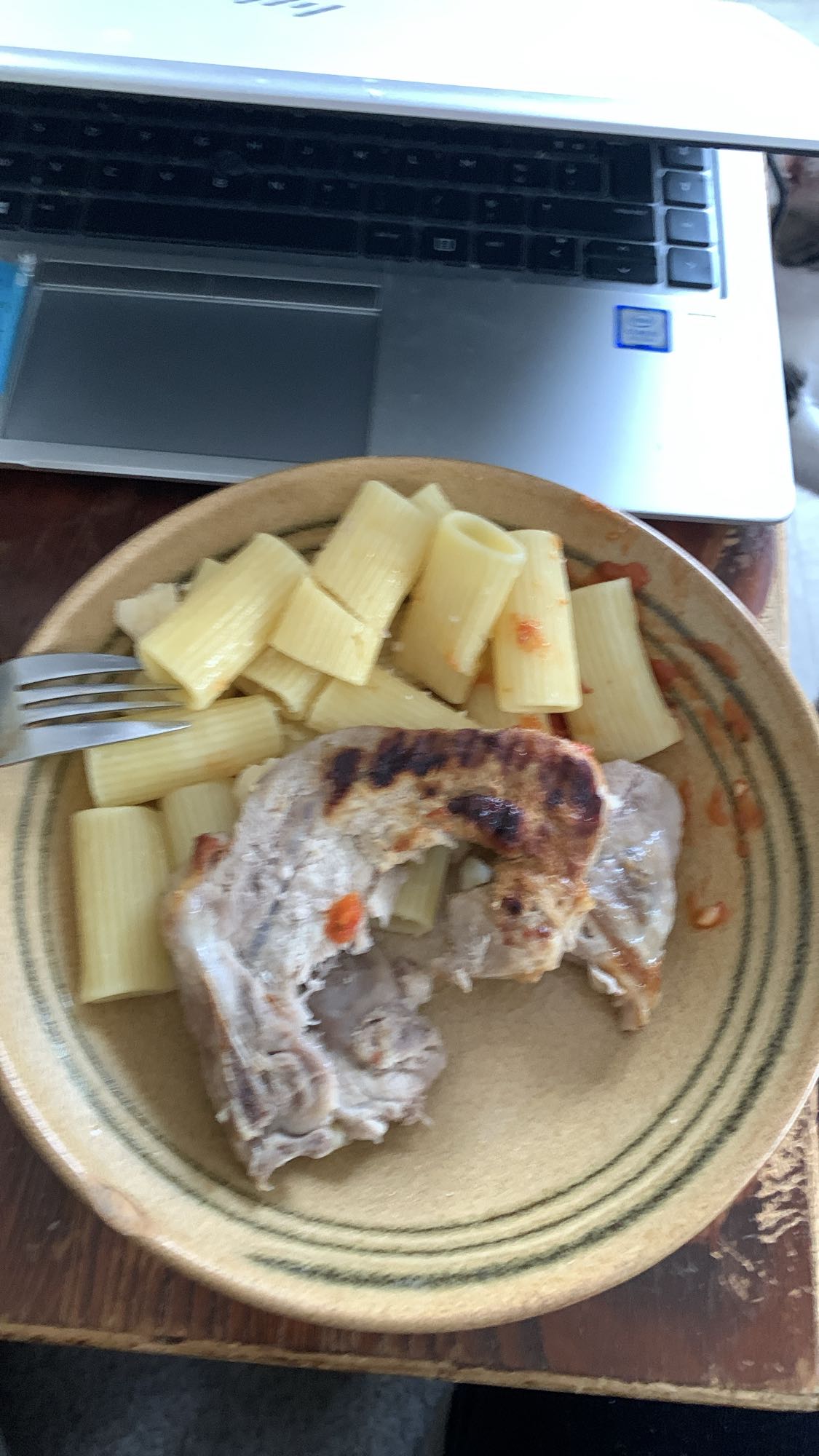 pâtes et côtelette