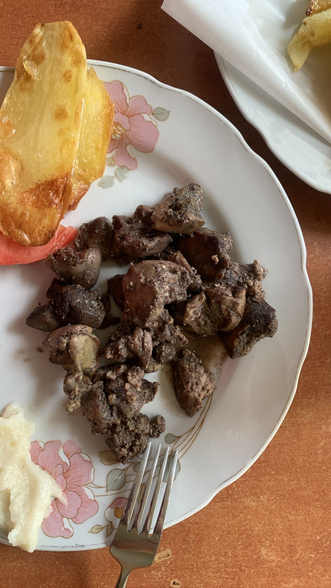 Liver with potato and sauce